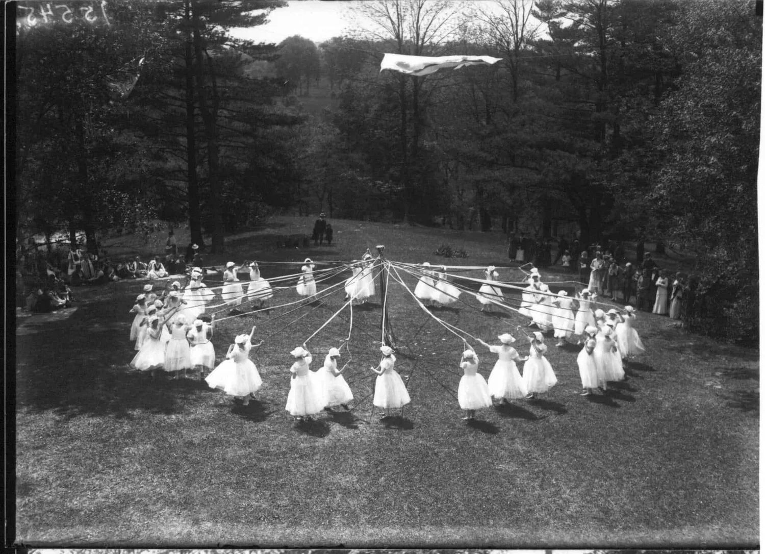 Getting Started with Folklore & Folklore Studies — H Y L D Y R