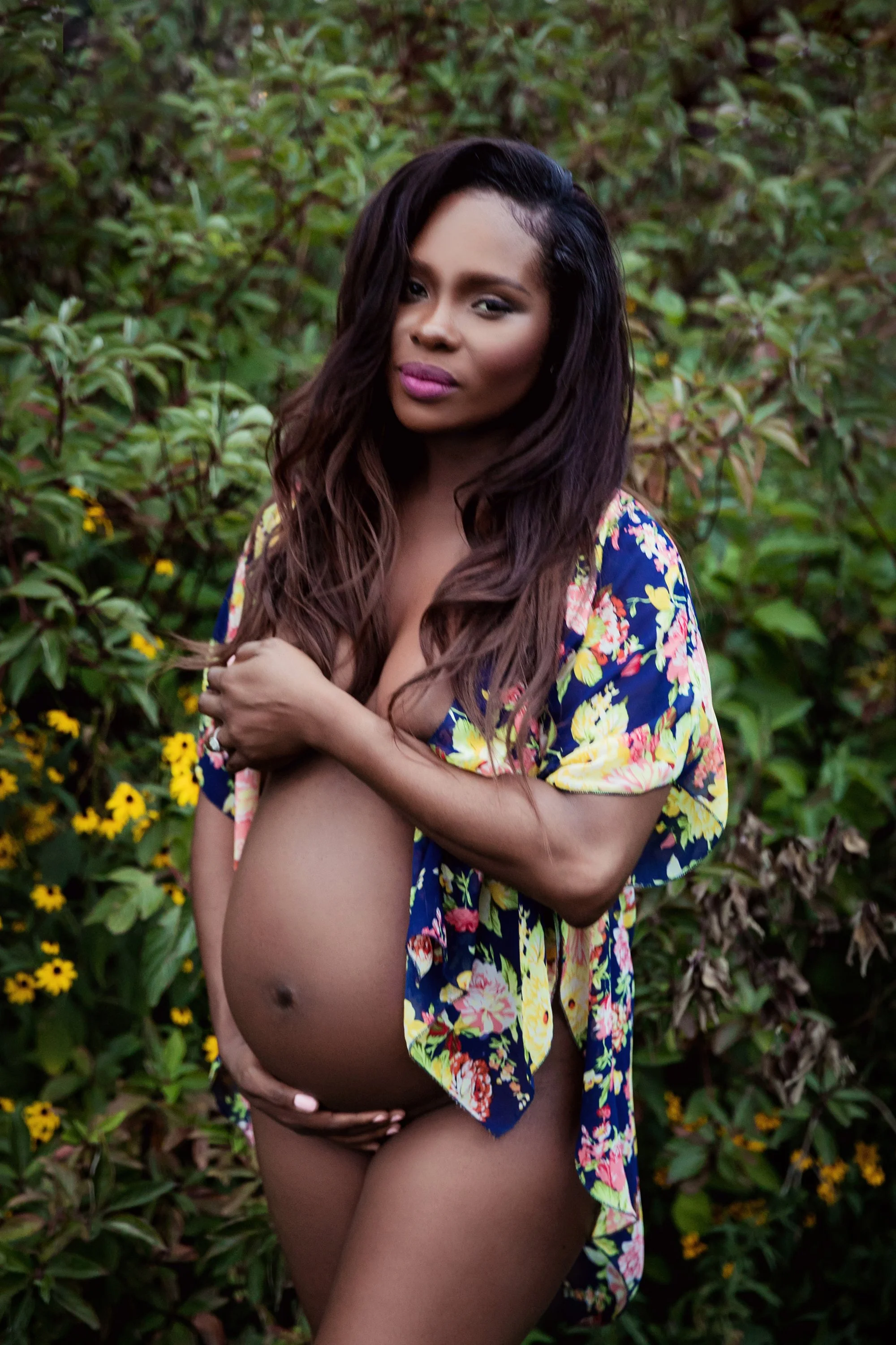 patrice_marwin_maternity_photos-31st-beach-chicago-emily_gualdoni_photography_08262017-010.jpg