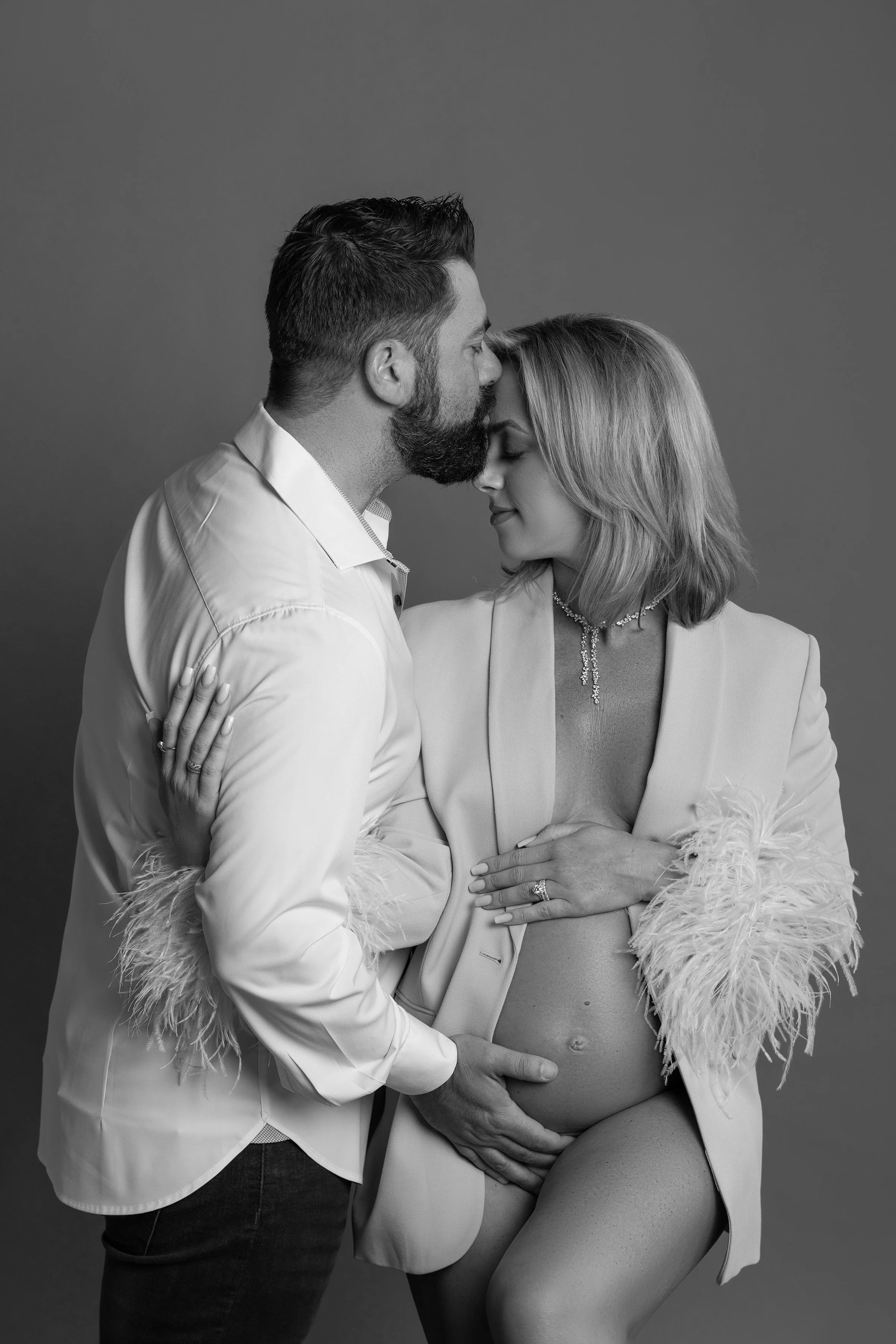 A-N-Chicago-Boudoir-Maternity-Emily-Gualdoni-Photography-0011.jpg