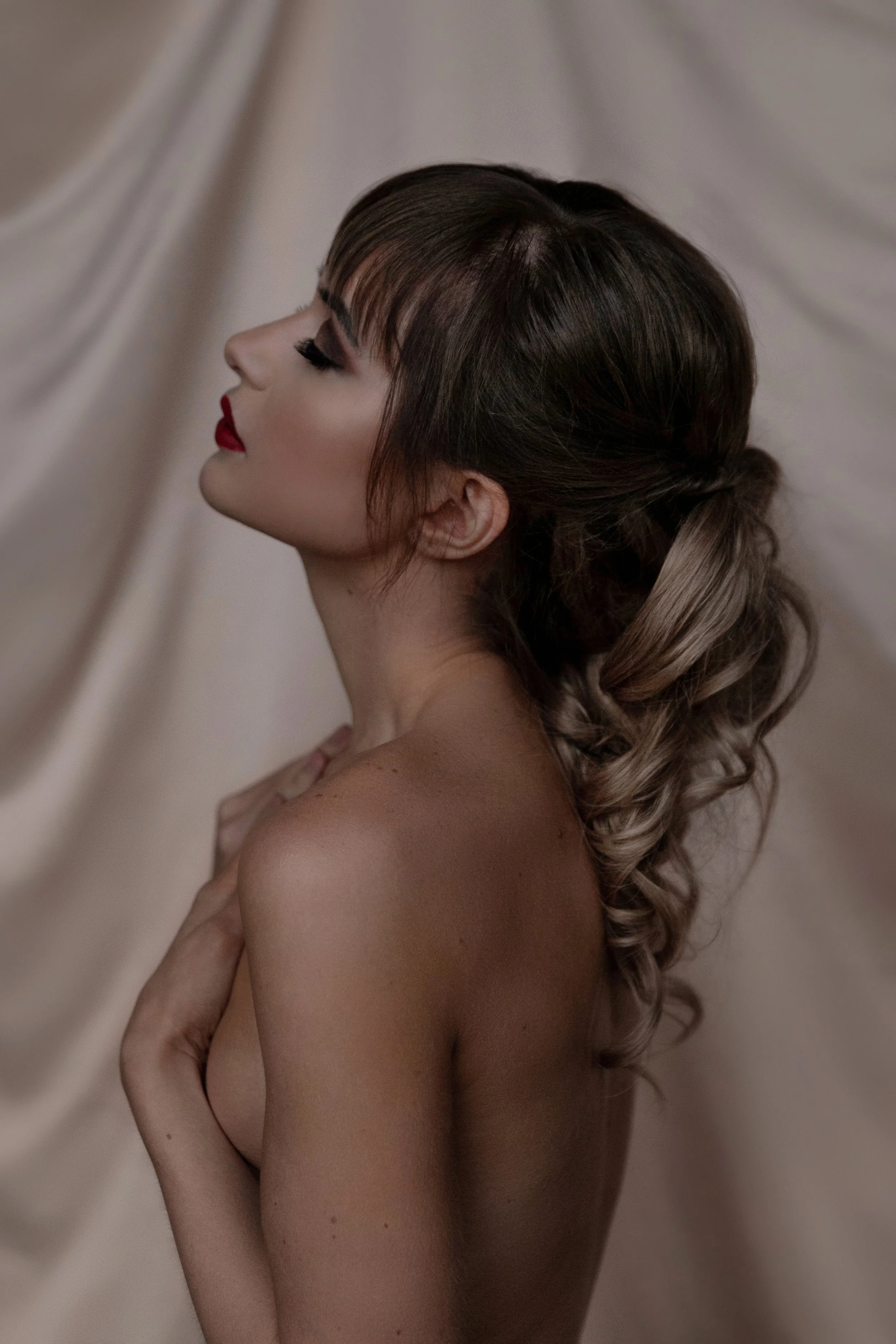 Chicago boudoir photography light and airy by emily gualdoni photography