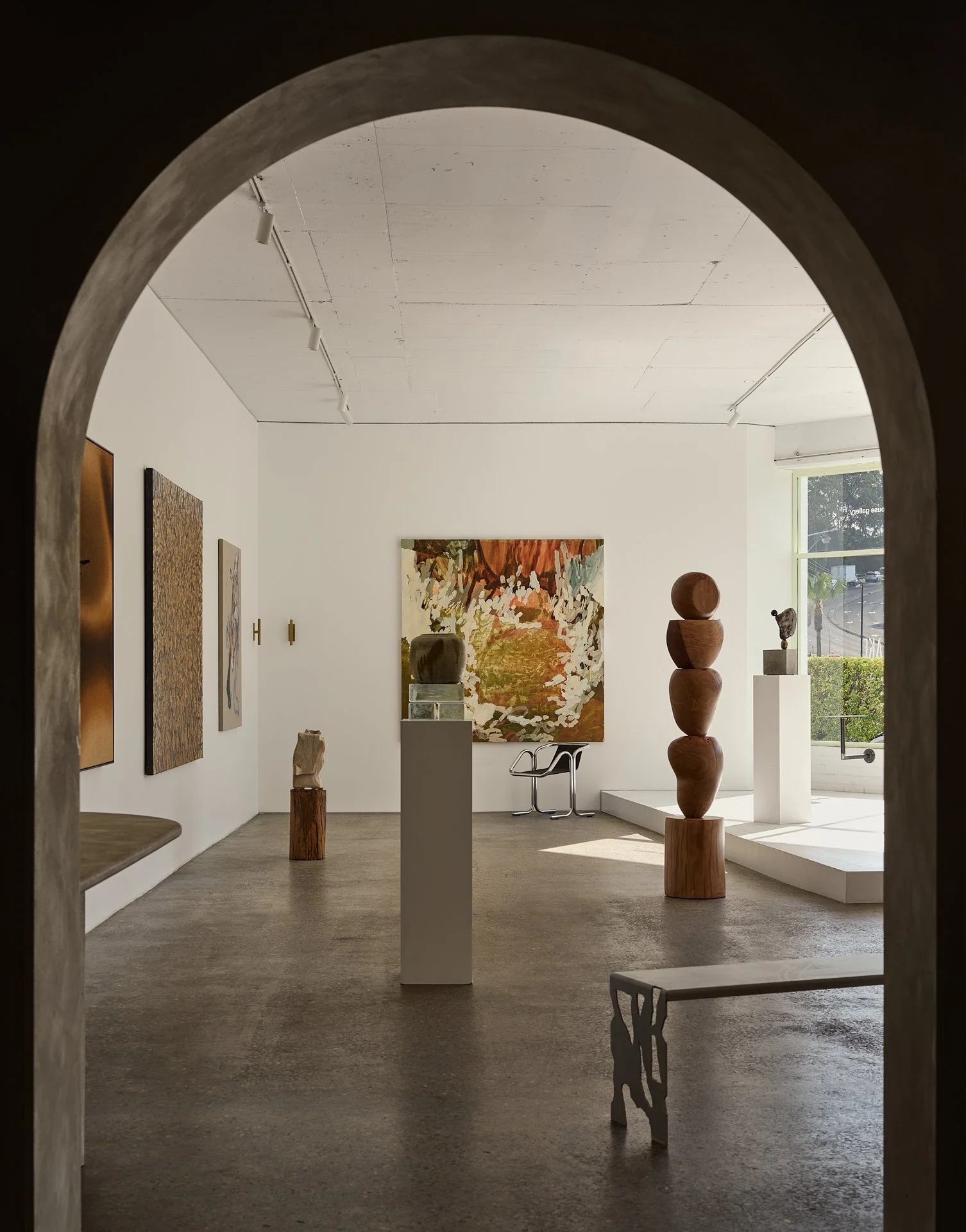 HAKE INTERIORS16086_HDR.jpg