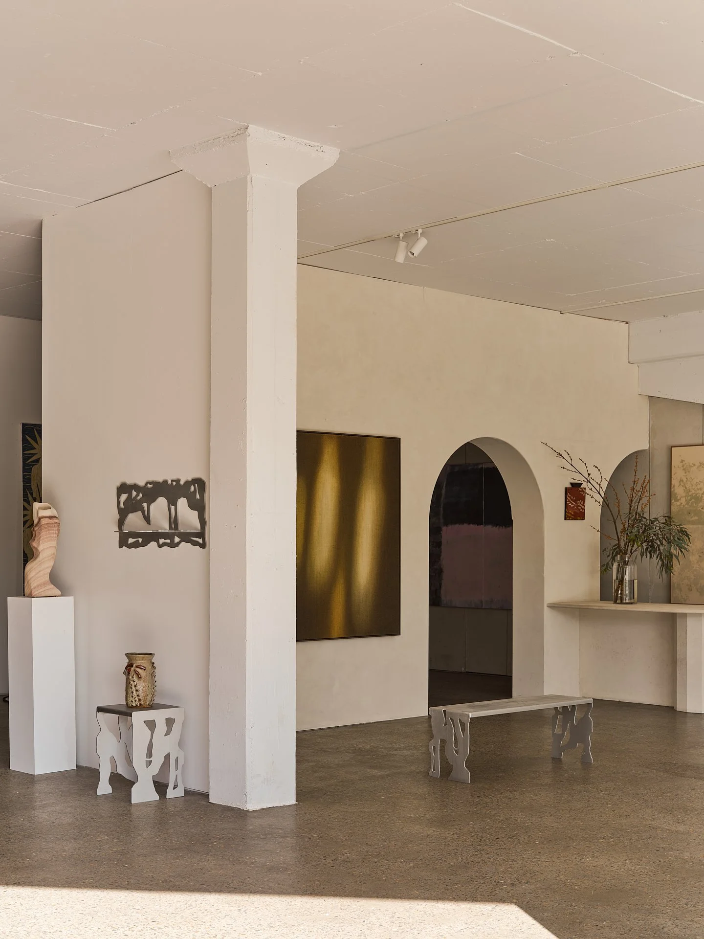 HAKE INTERIORS16117_HDR.jpg