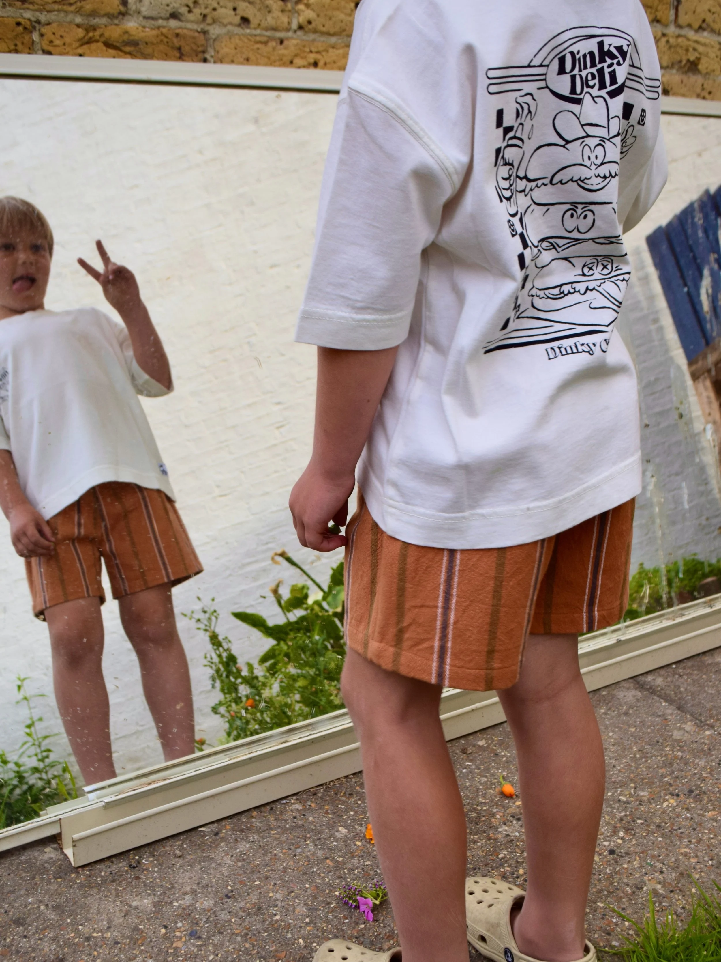 New stripes on the block ✌🏼🧡

Thanks for all the love for our latest striped shorts at our Margate pop up&hellip; a limited number are now available to order on the website! 🏃&zwj;♂️
Designed to last and be flexible in sizing. 

Stanley&rsquo;s we