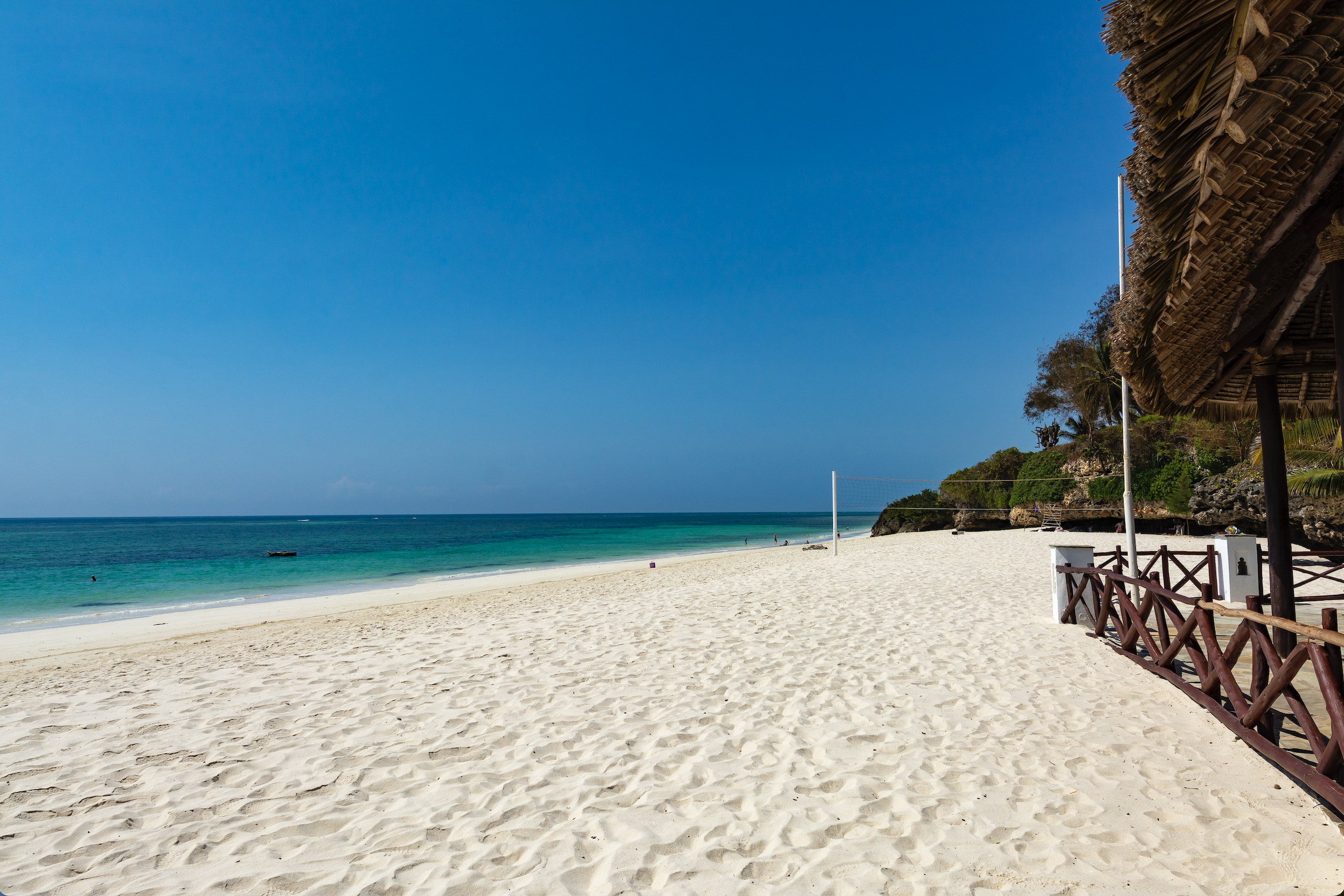 GO JUMP KENYA DIAMONDS BEACH DIANI.png