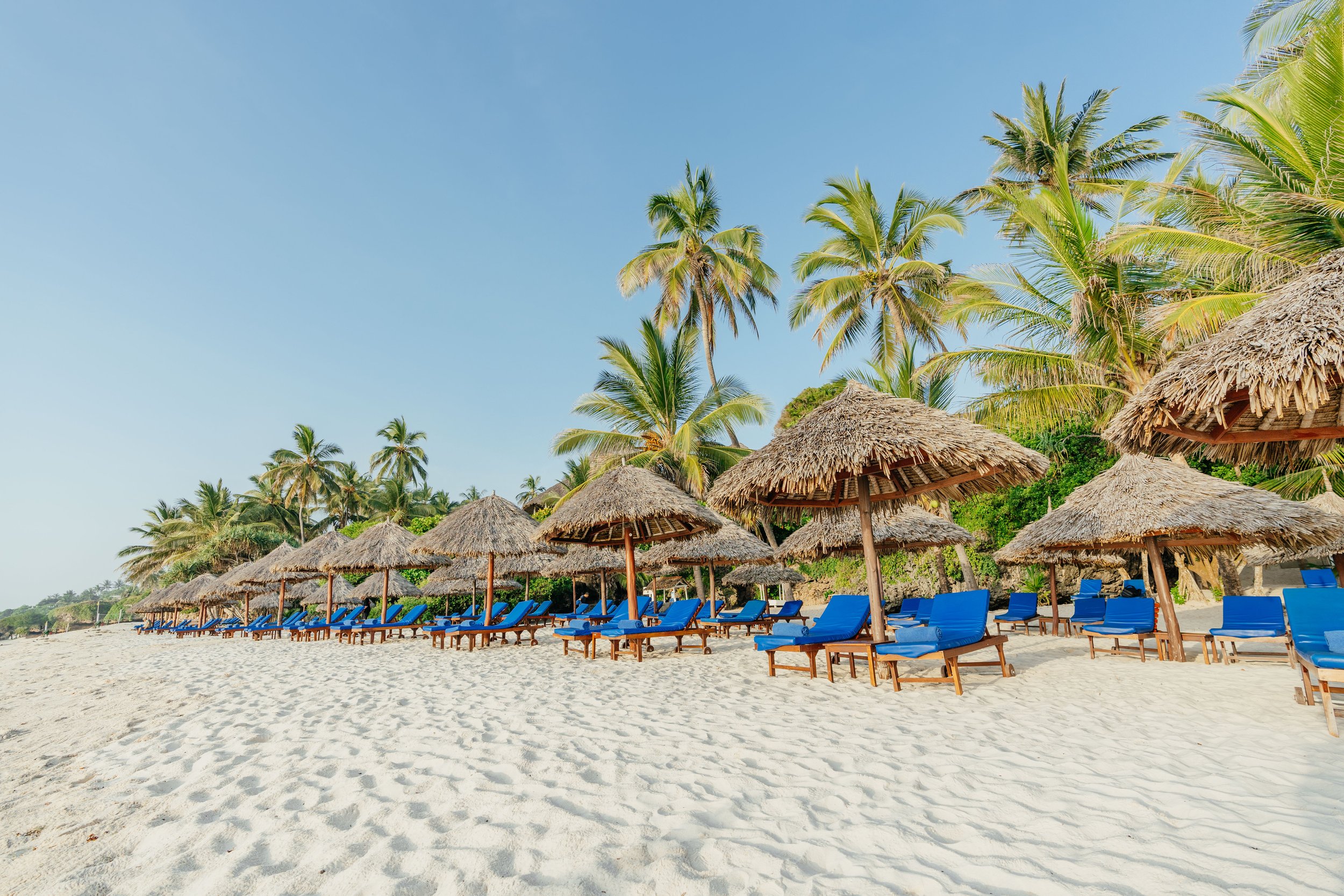 kenia-diamond-leisure-16202-beacharea-c10-KE002187-HDR.jpg