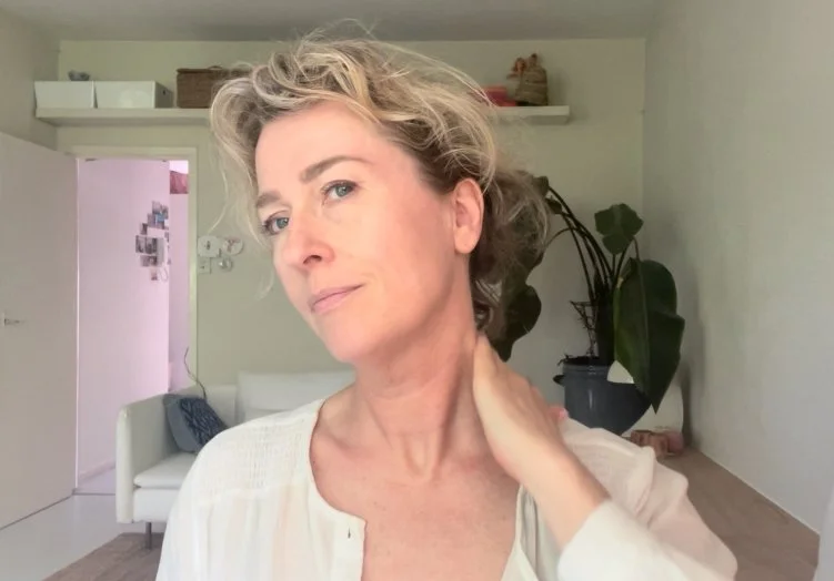 throat and neck beeld.jpg