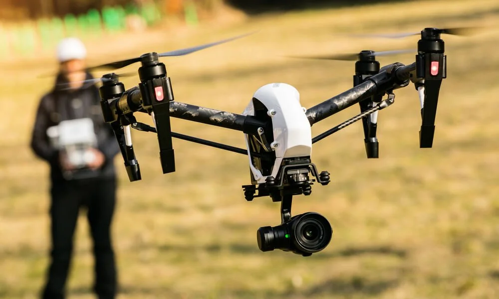 Où voler en drone en Île-de-France ?