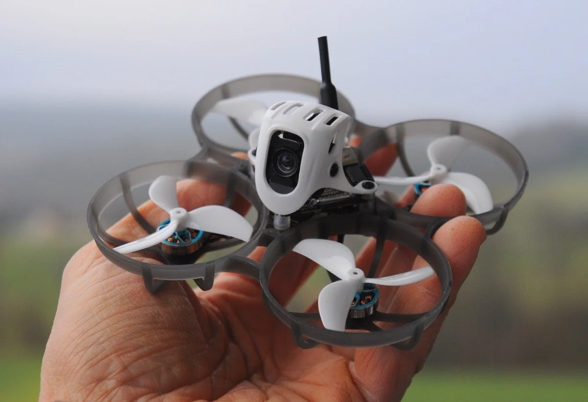 DJI Neo 2 vs BetaFPV Meteor 75 Pro
