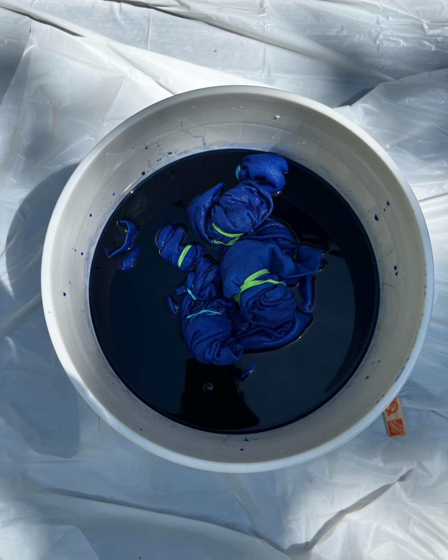Dyeing our vintage 90&rsquo;s RL cotton sweaters with indigo in prep for @fadmarket next weekend. Come check out these hand-dyed beauties in Brooklyn 10/26 and 10/27!

FAD Market&nbsp;Fall Pop-up - Boerum Hill
October 26+27
11am - 6pm
The Invisible D