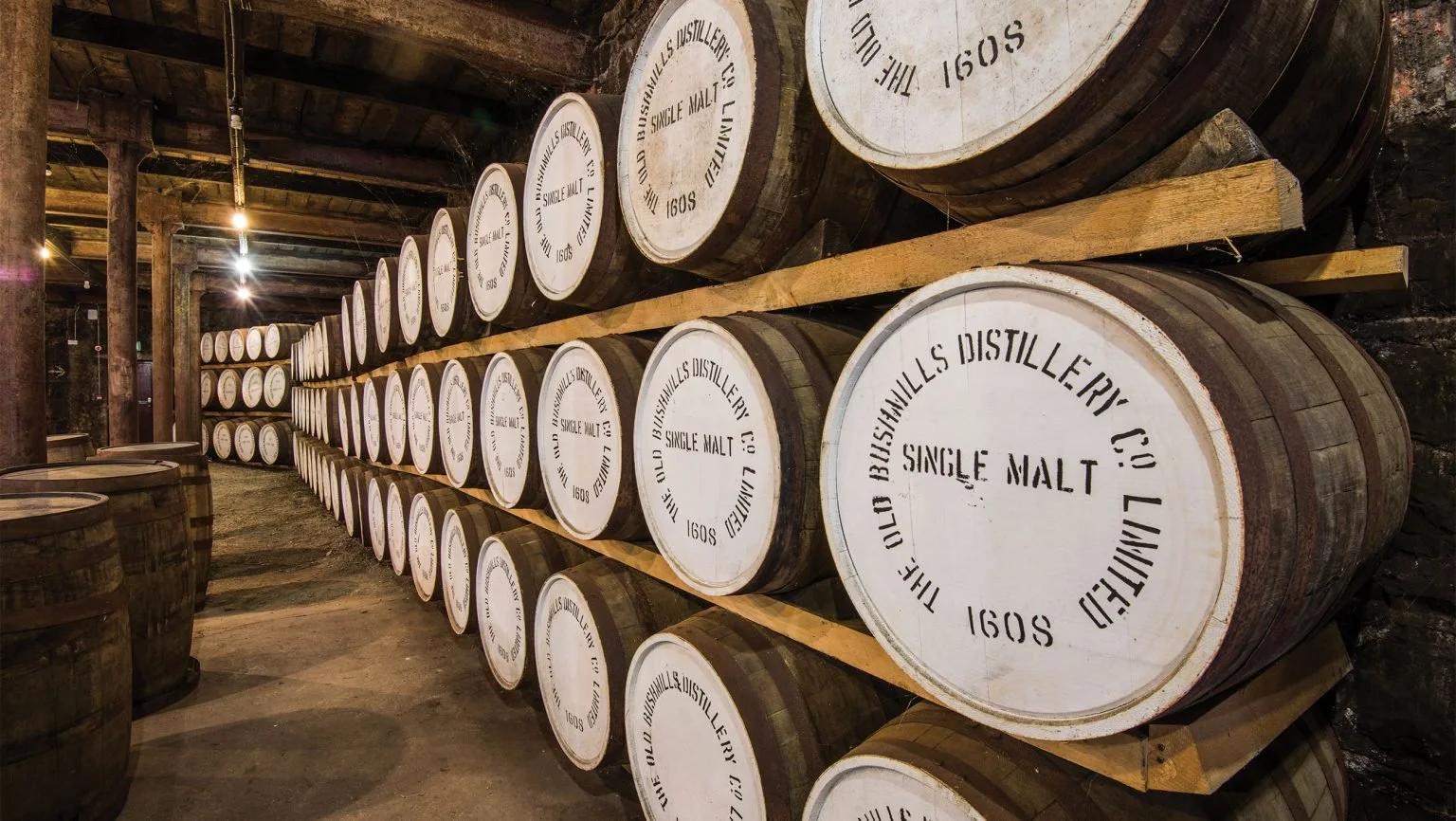 SFD_BMG_Irish_Whiskey__Bushmills045_2520x1420-1536x866.jpeg
