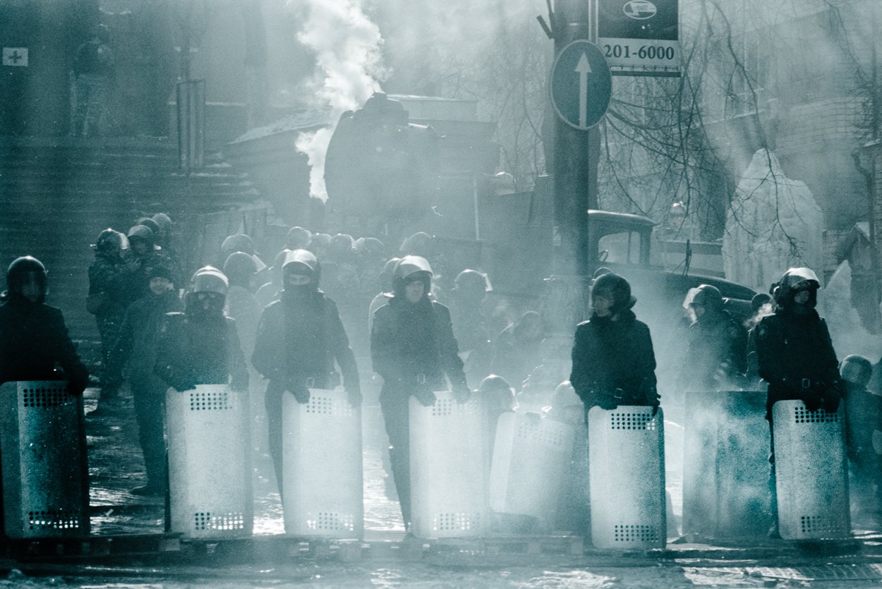 Sam Asaert Revolution Kiev Berkut Shields