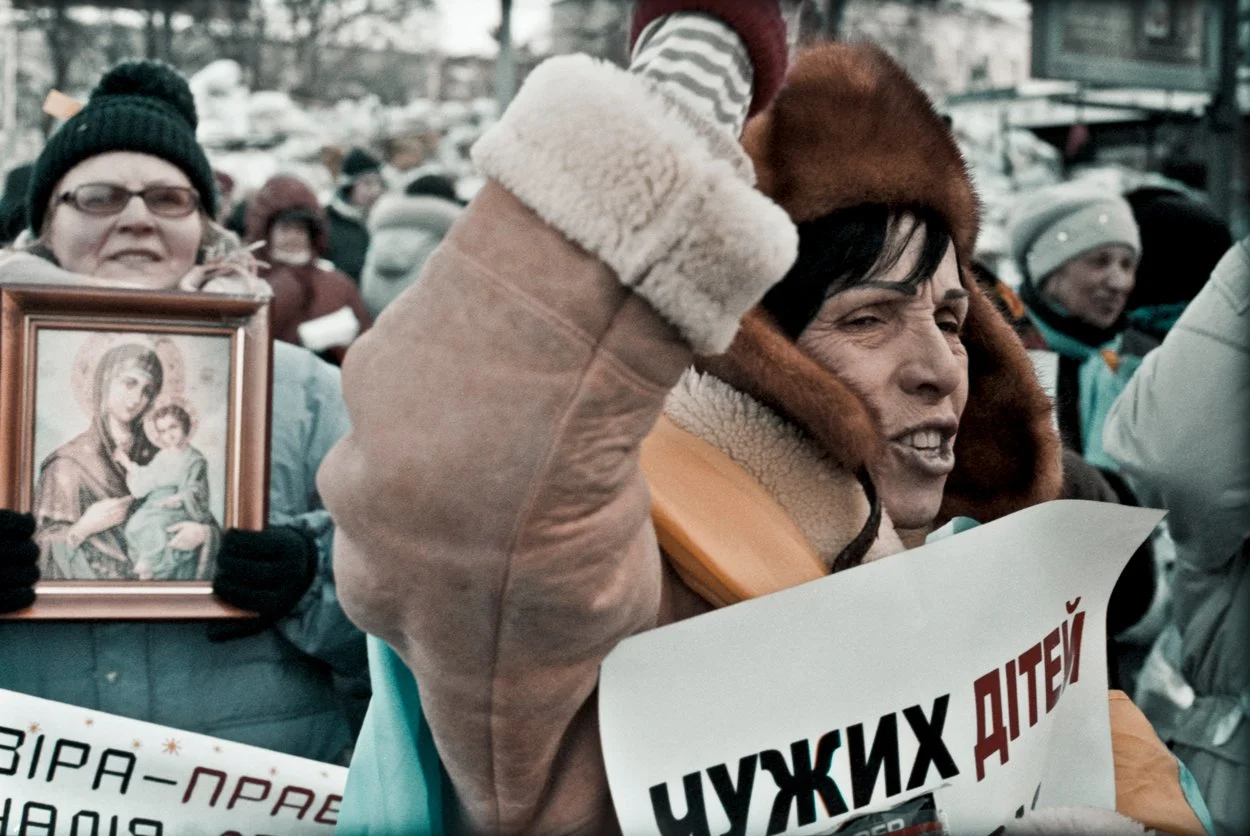 Sam Asaert Revolution Kiev Mothers March