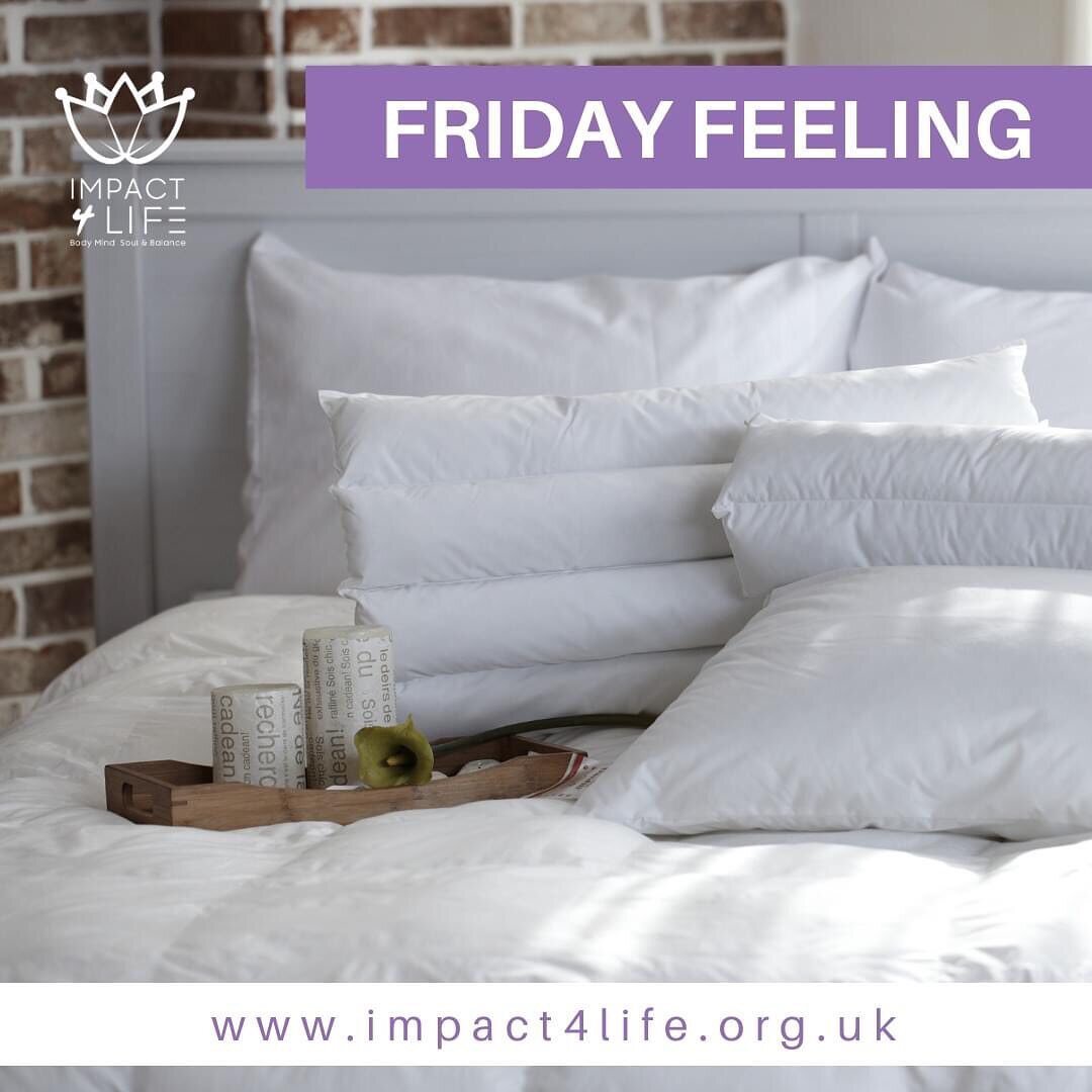 Friday is all about feeling good!

Write down three positive things that have happened this week.

Share your small and big wins in the comments below!

#FridayFeeling #fitness #wellness #fitnessinspo #personaltrainer #healthandwellbeing #ideas #heal