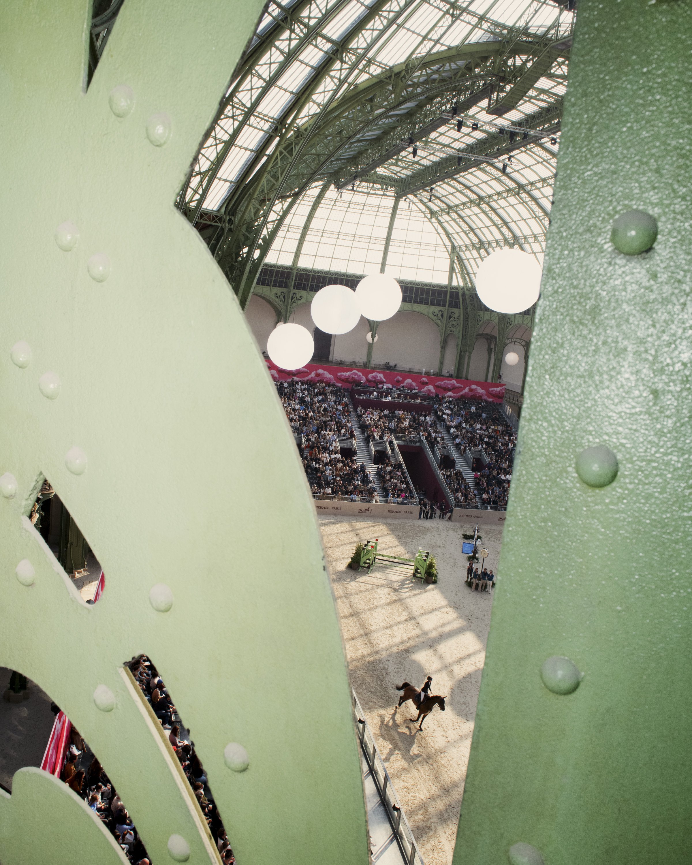 TANGUY SERGHERAERT-LE SAUT HERMÈS-QUADRIGA- 09.jpg