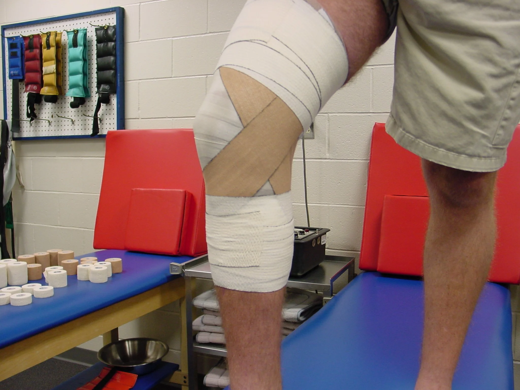 Knee Taping Procedure.JPG