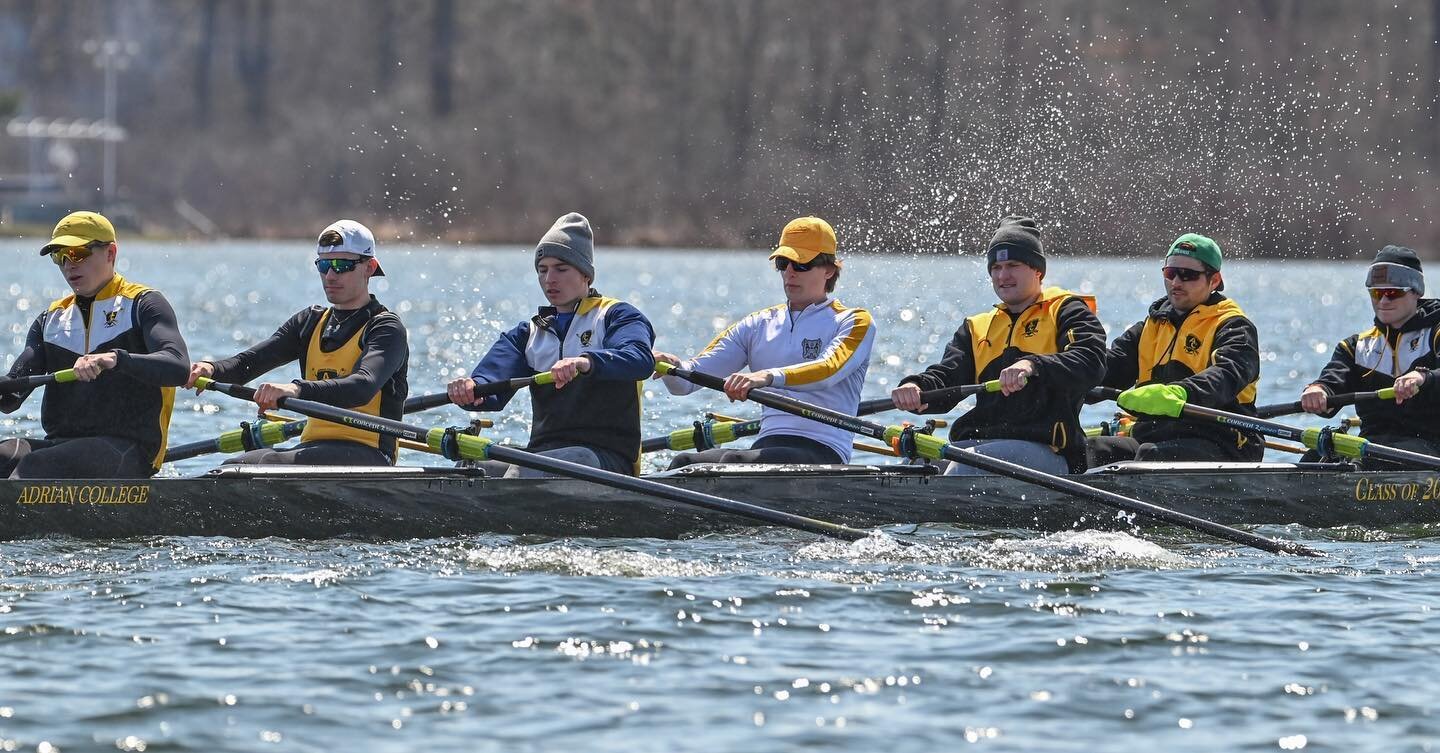 Week 3 of racing and the Adrian College Varsity 8 win crew of the week! 

Adrian beat conference rivals MSOE in the heat of the Devil&rsquo;s Lake Invitational before coming from behind to beat Michigan State by 5 seconds!

Congratulations Adrian!

#