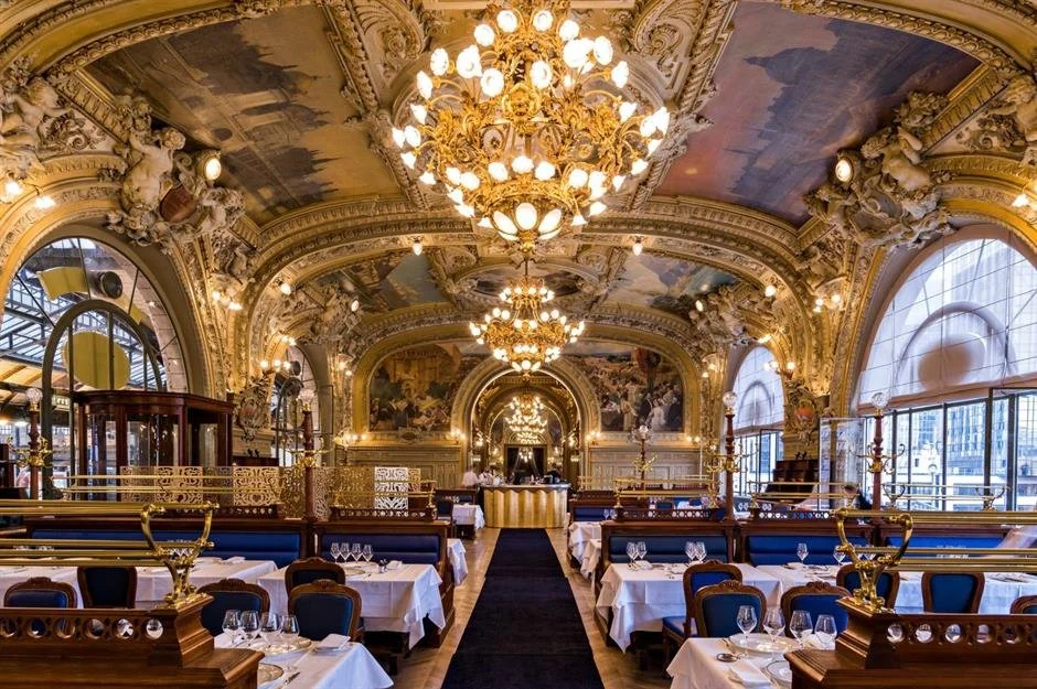 iconic landmarks you can eat in.jpg