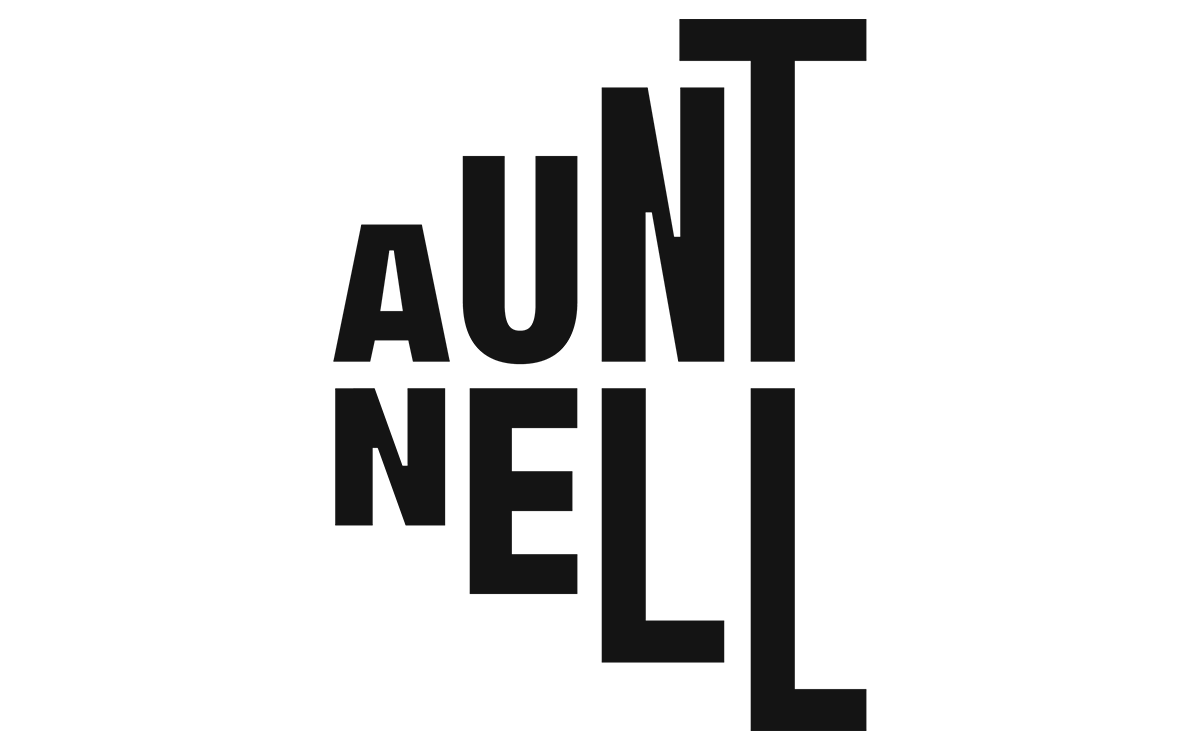 aunt-nell.png