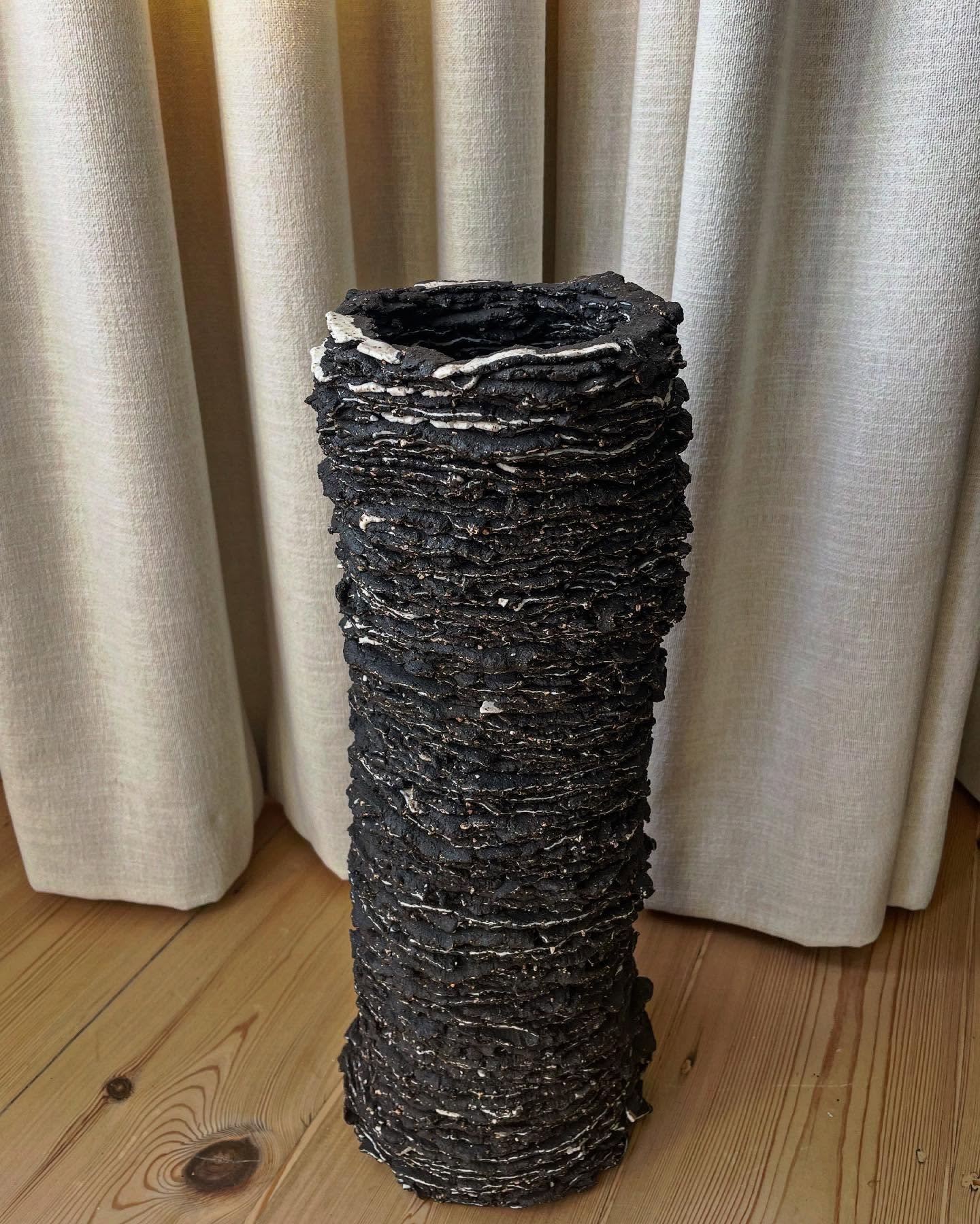 Back in the studio @emergeinbath working on new ceramic sculptures, this is the first of a trio of black and white stele to memorialise ash trees which will soon be in leaf and we will see how many more have been affected by ash dieback.  #ceramicscu