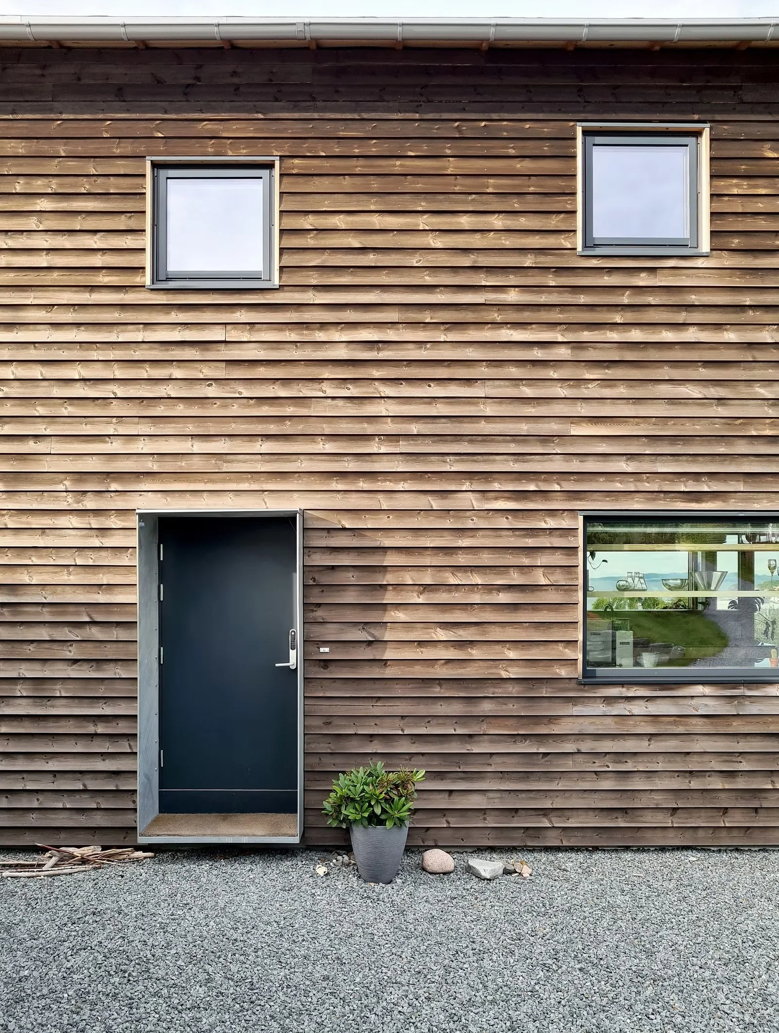 house elevation.jpg