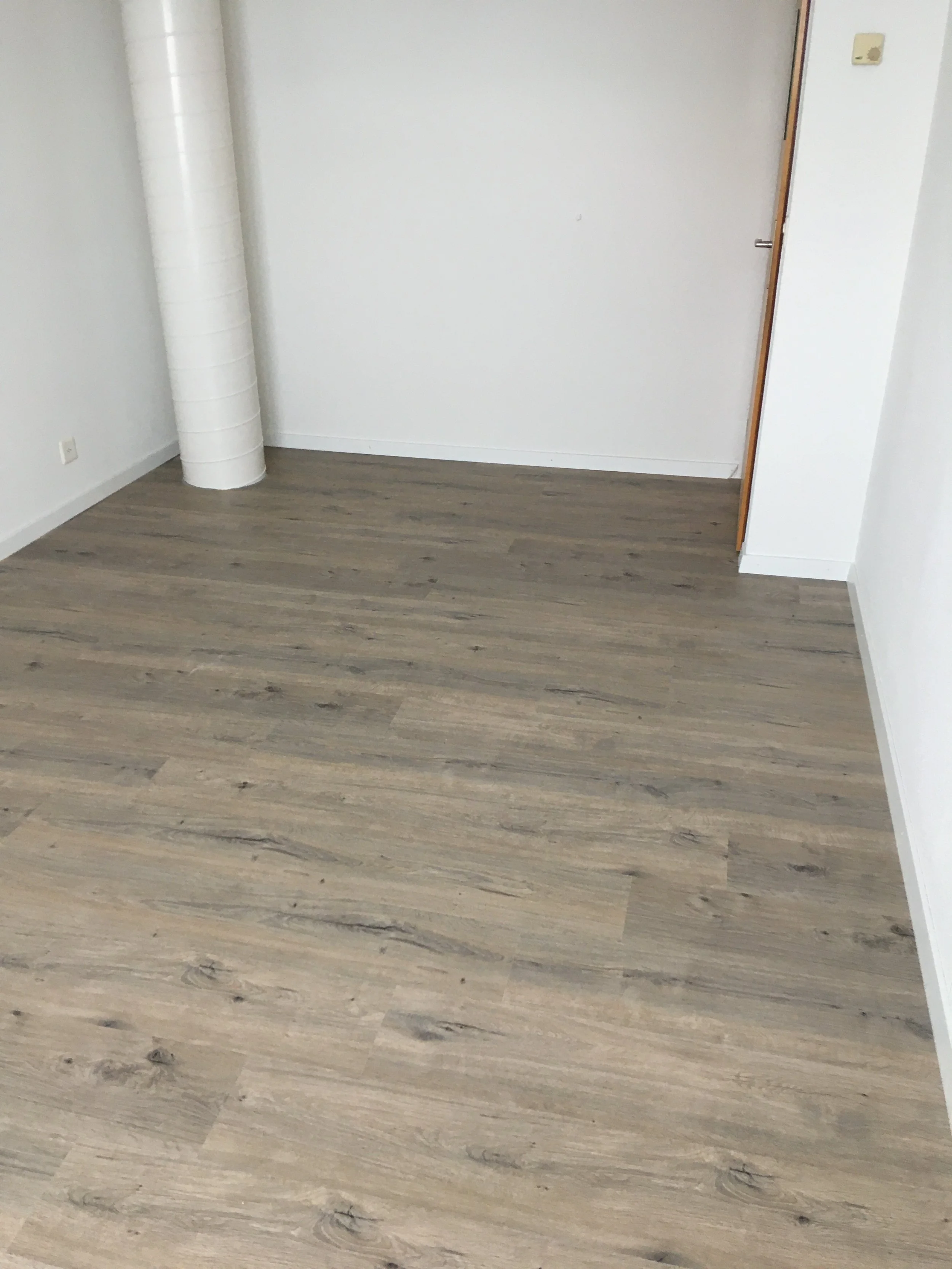 Vinyl - in verschiedenen Stärken erhältlich, mit und ohne Trittschall