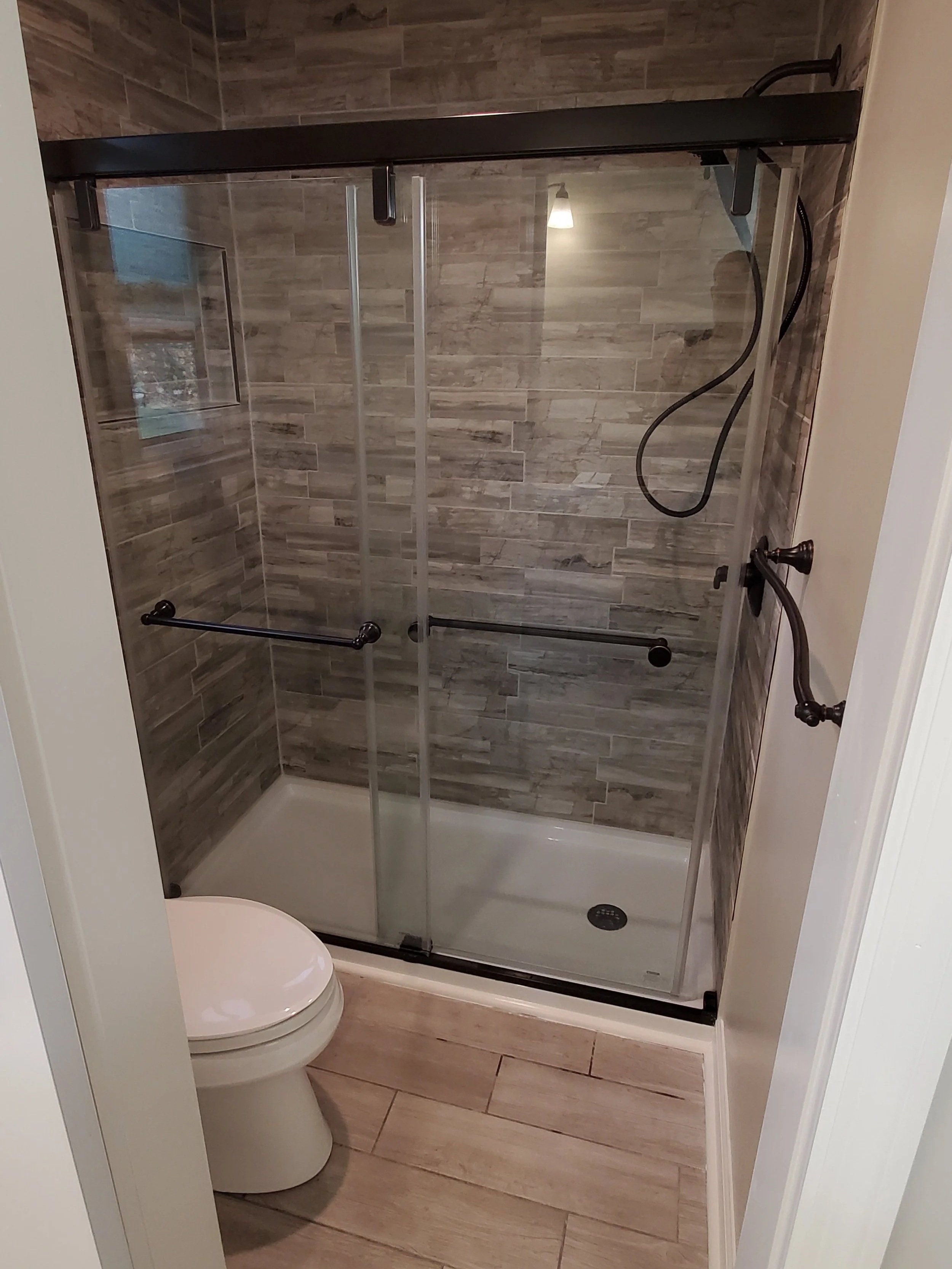 Tub replacment with tile shower in Chattanooga, TN