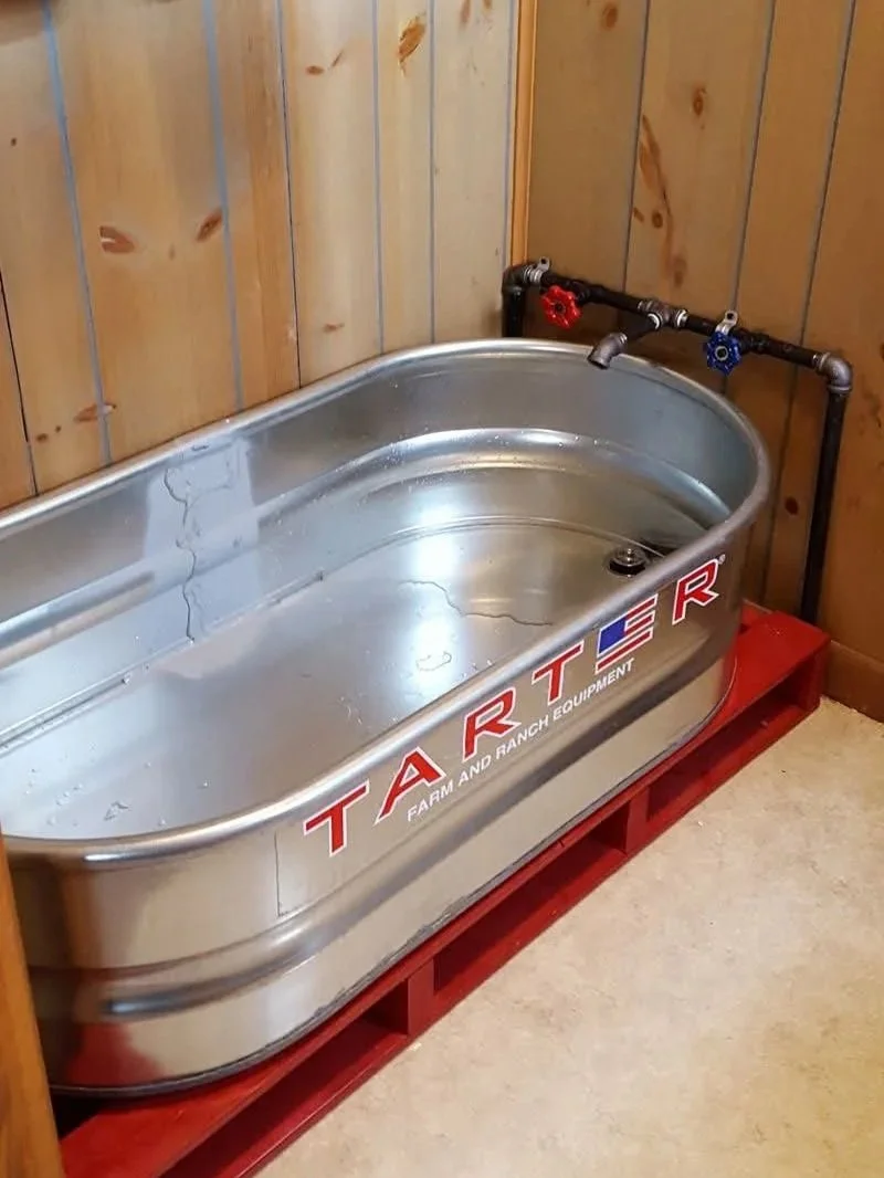 Custom tub for kids in Athens, TN with a pop up drain