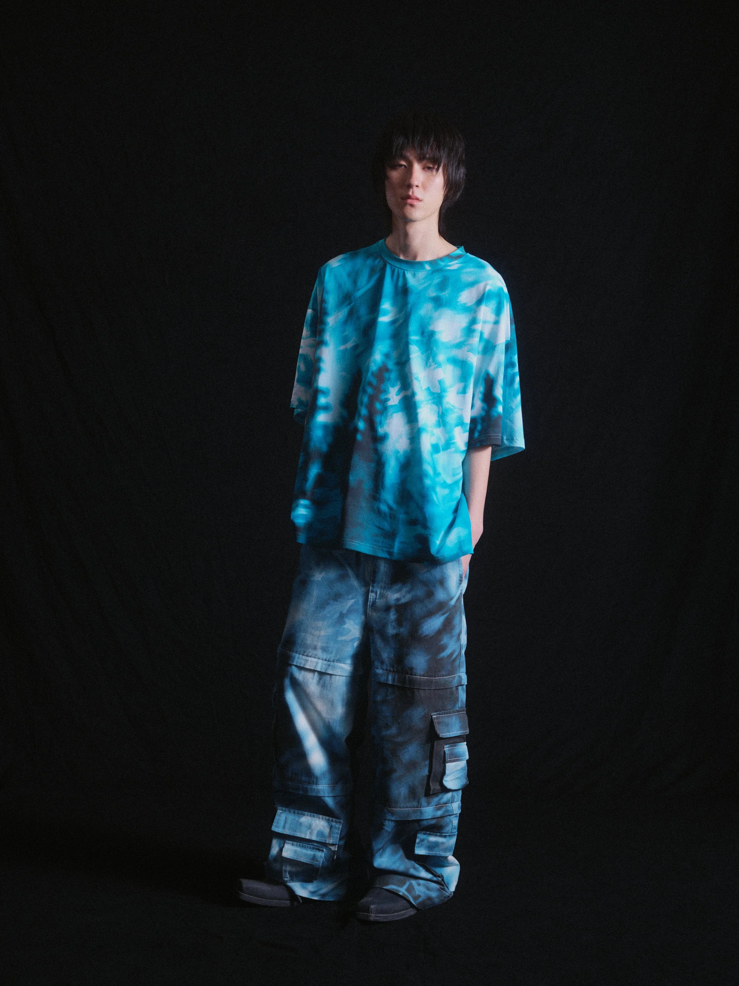 WIDE-LEG CARGO JEANS