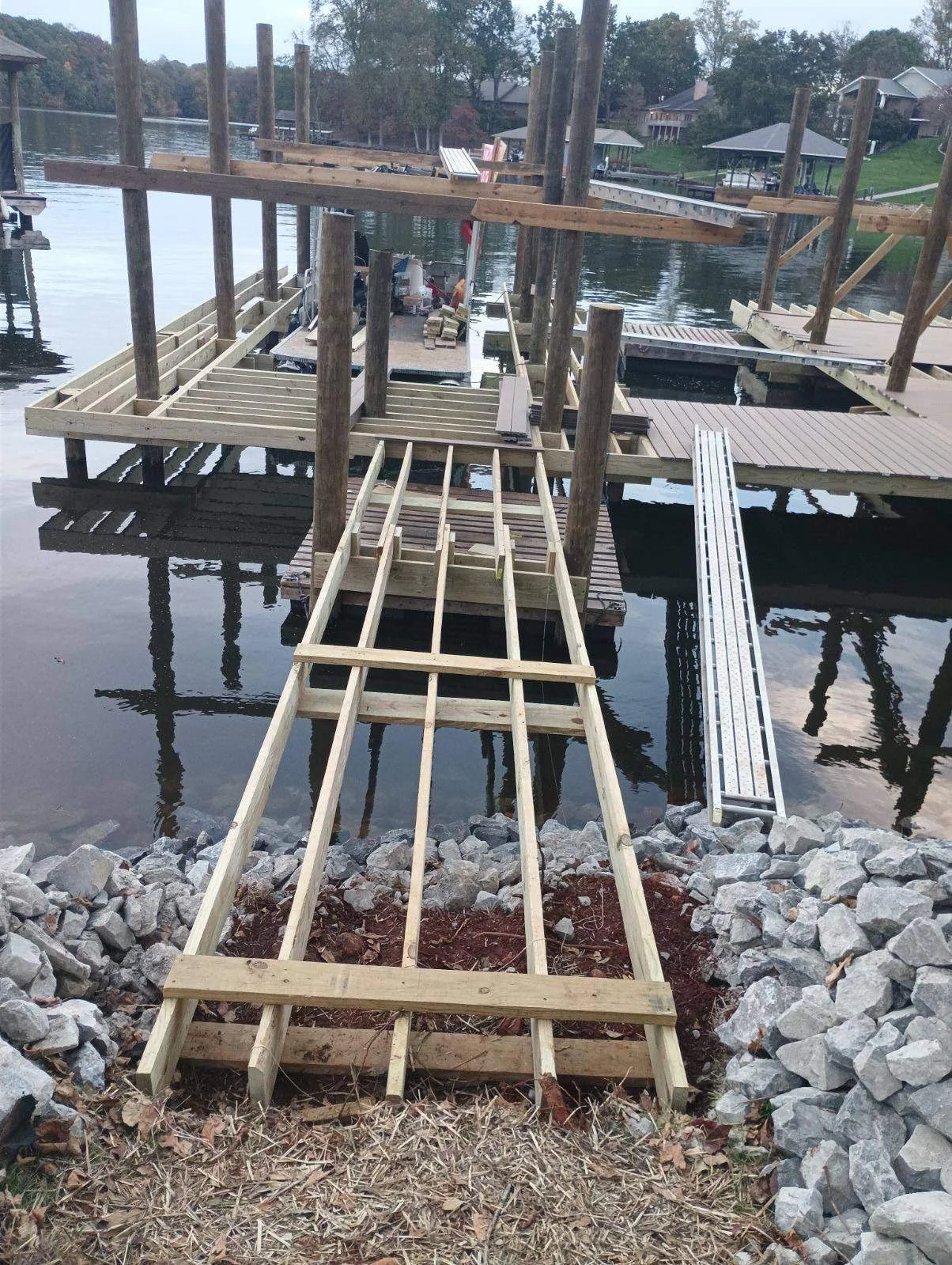 boat-dock-construction (14).jpg