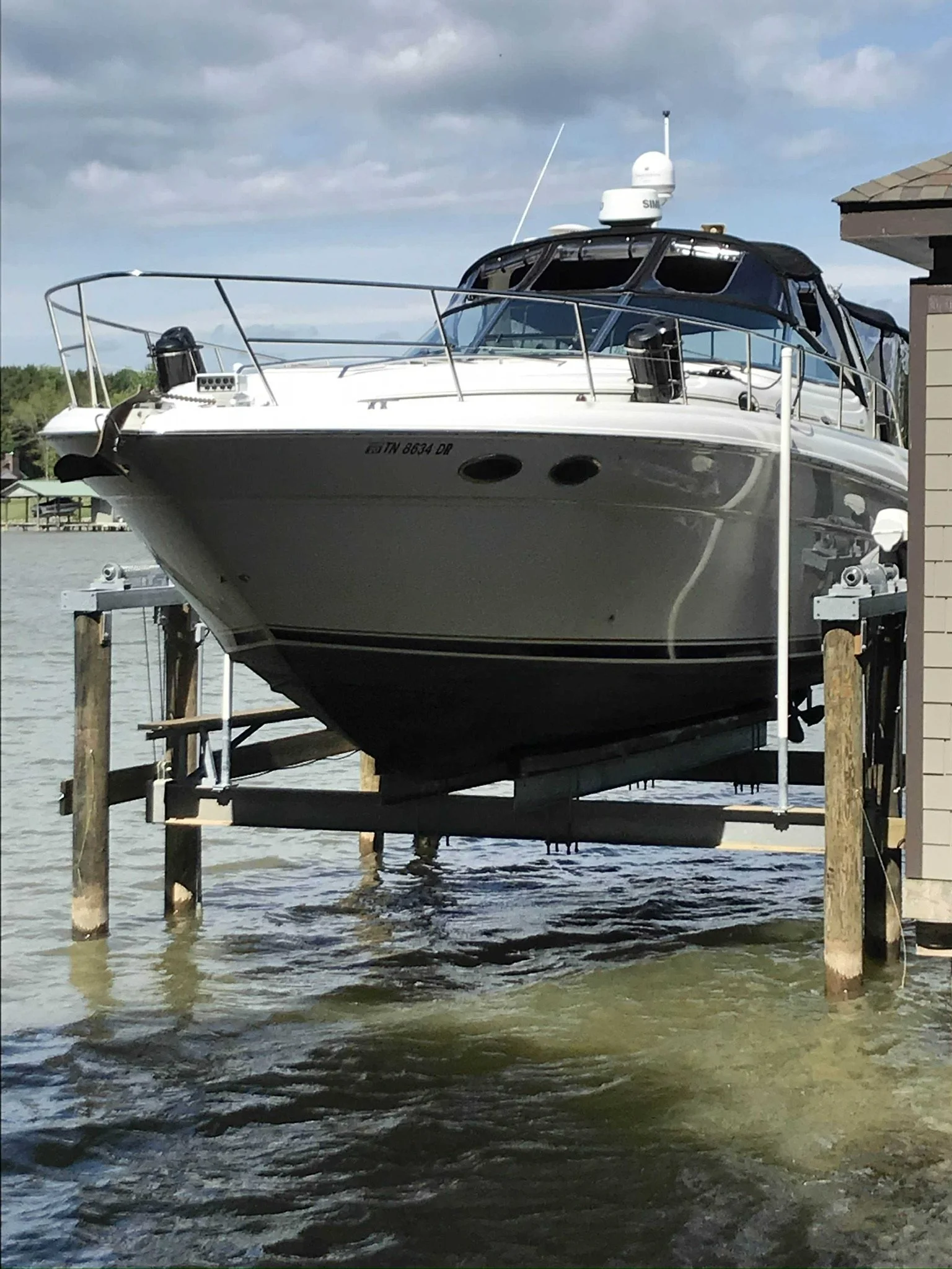 boat-lifts (20).jpg
