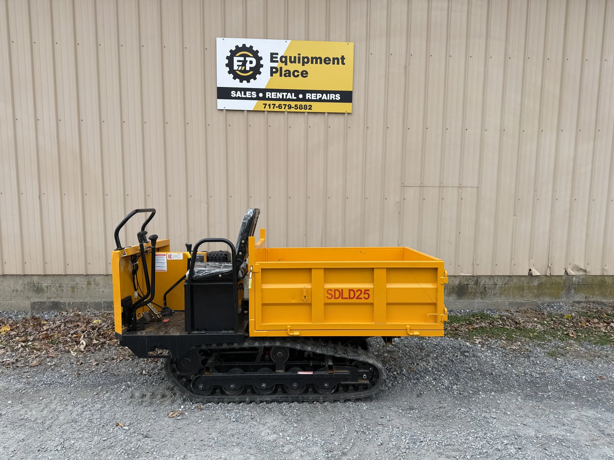 Brand New AGT SDLD25 Dump Buggy