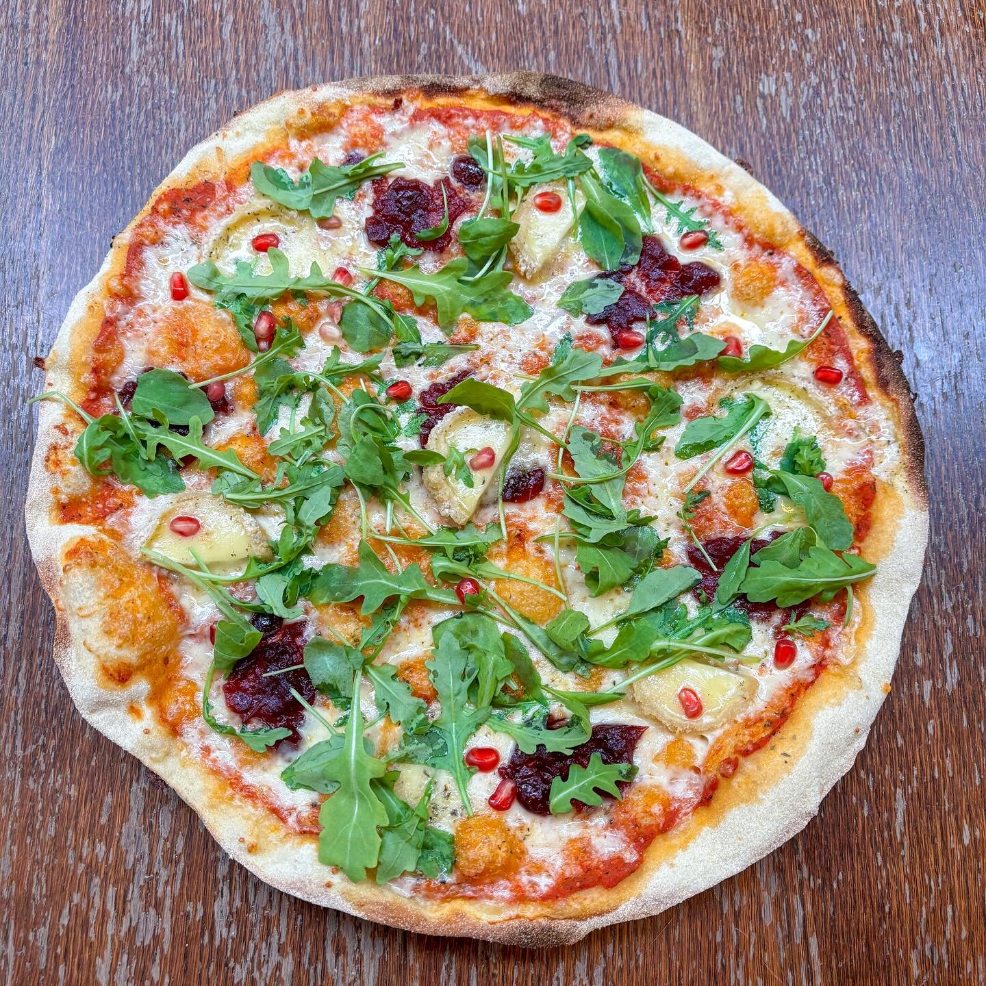 🎄 Our Christmas menu is here! 🎄

We have two new pizzas, two new paninis AND &lsquo;Pigs in Blankets&rsquo;, which are perfect to share or as a starter. Mulled wine and mince pies to accompany it all, what more could you want? ☃️

We are open every