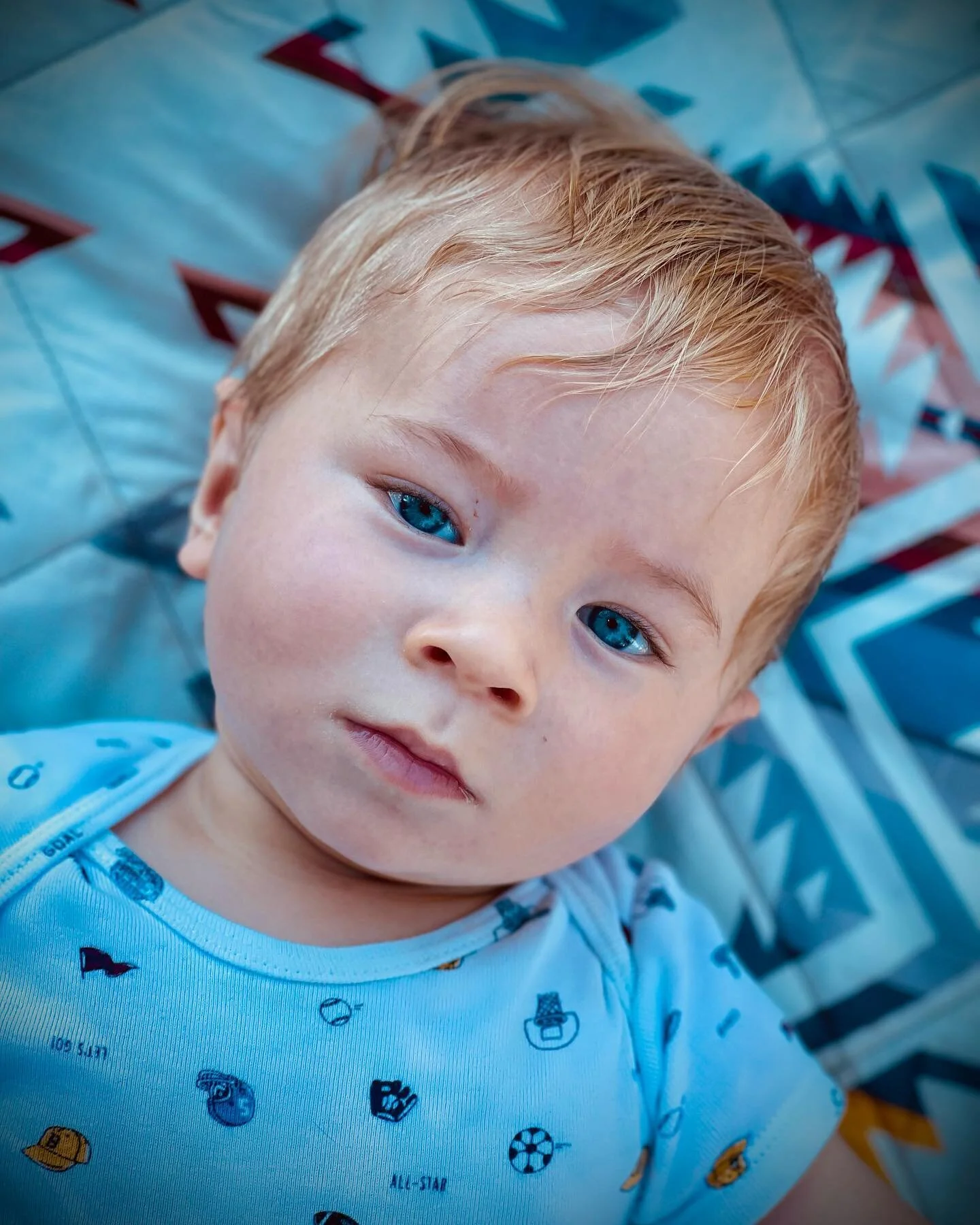 Nice day in the park w Shea ( doing his best “ Blue Steel “ look ) and found moisture on the ride!!! Shocking !  Bolinas ridge was actually muddy !! WTF ??? #babyboy #blueeyes #bluesteelface #gravelbike #gravelride #redwoods