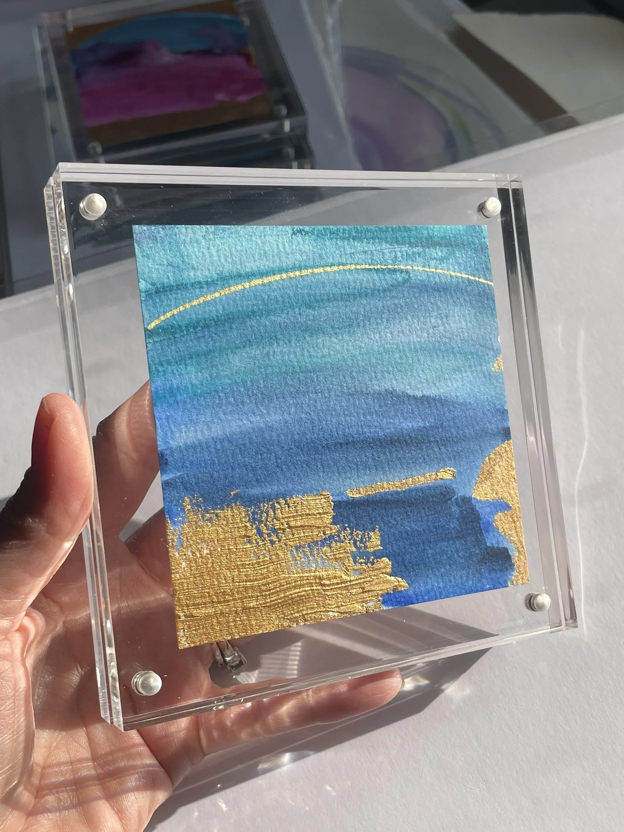 Acrylic Mini