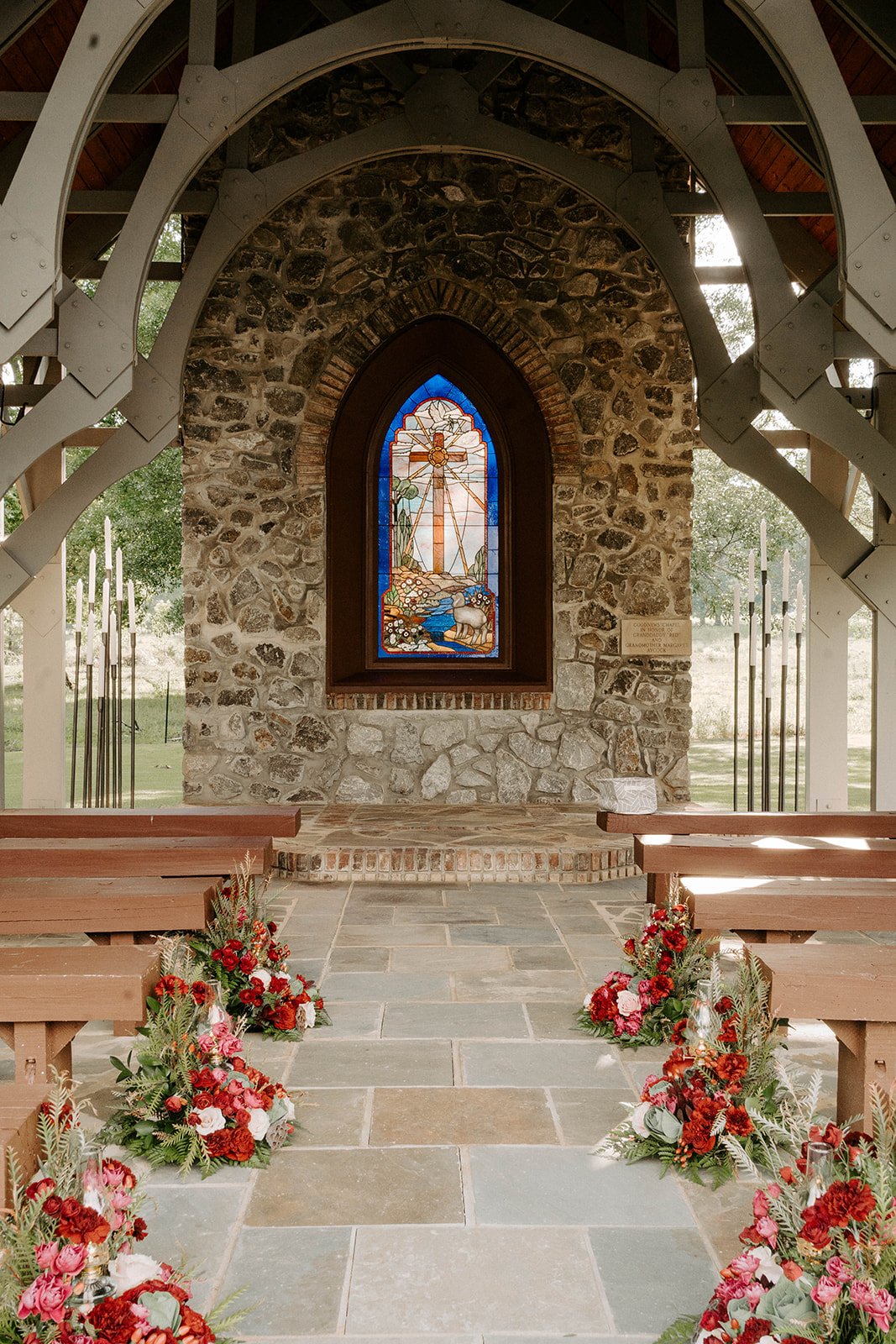 Romantic Wedding Flowers Rolling Oaks Estate — Huntsville Wedding