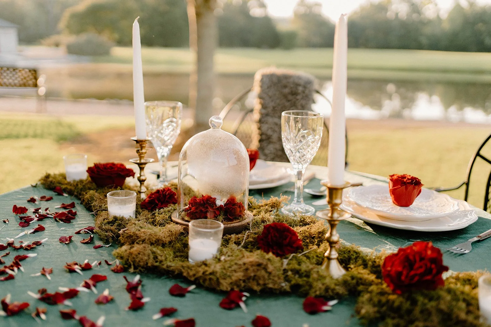 Romantic Wedding Flowers Rolling Oaks Estate — Huntsville Wedding