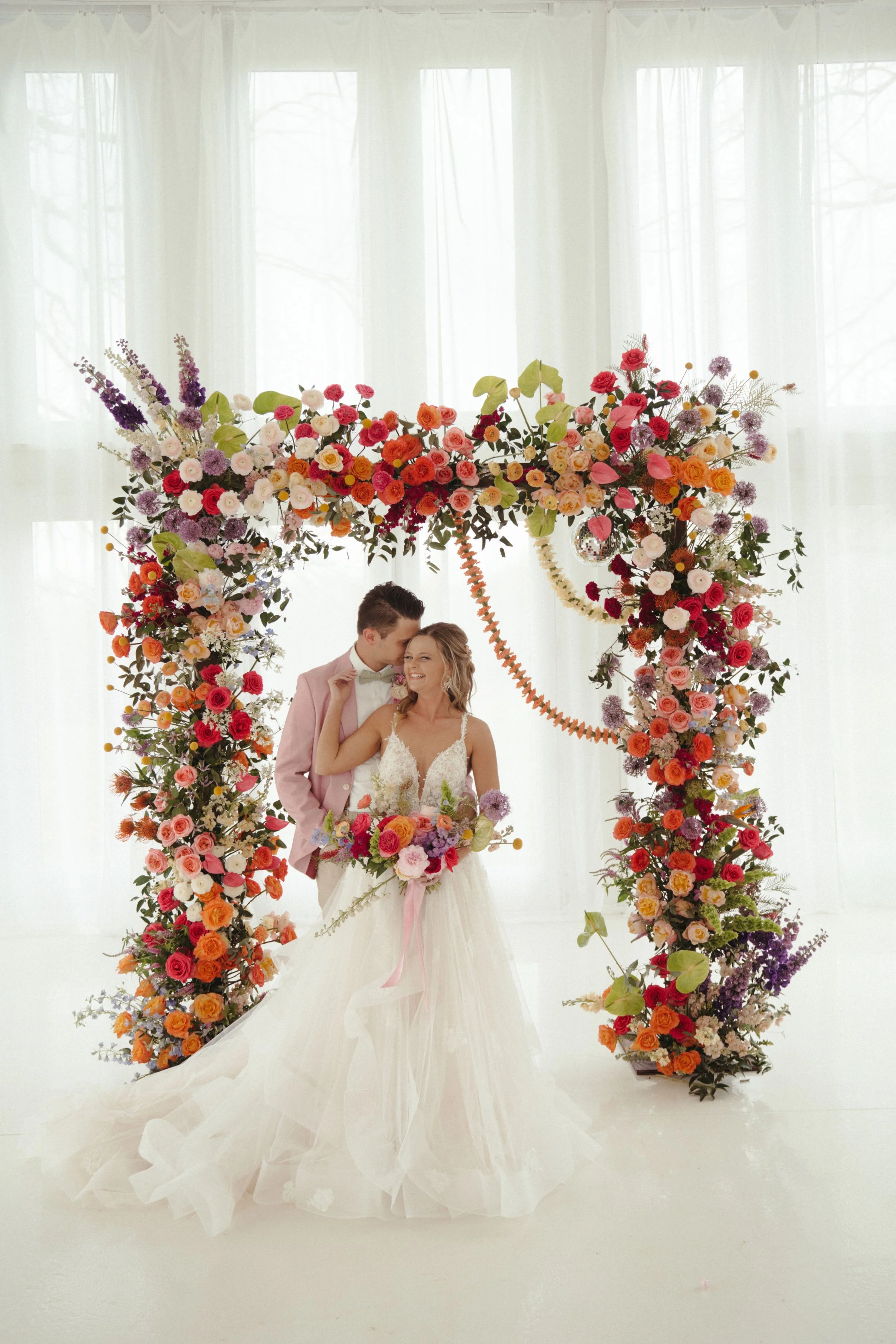 bright wedding flowers, spring, summer