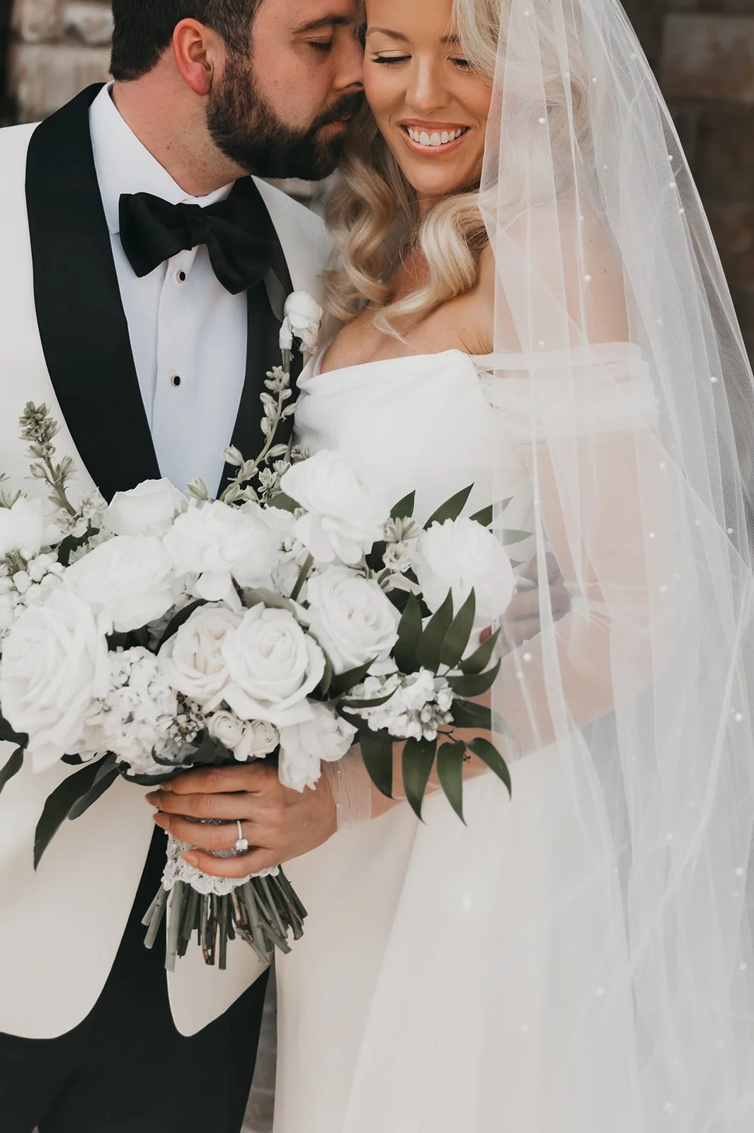 bridal bouquet white and green