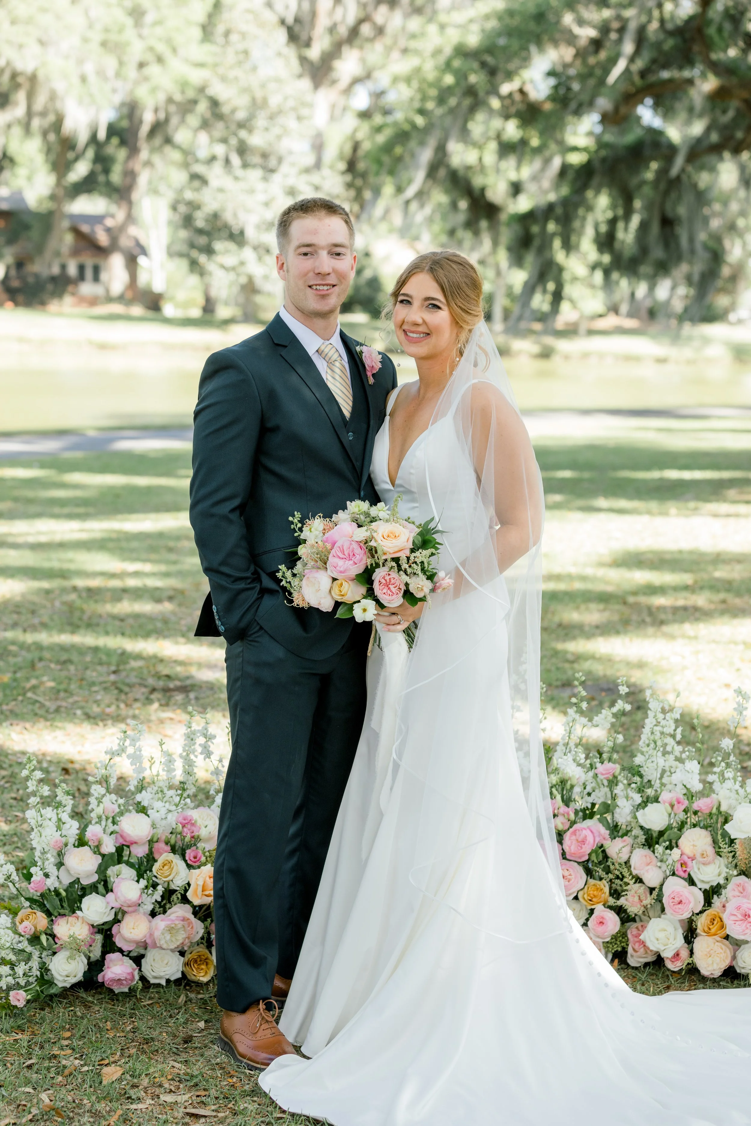 wedding ceremony flowers