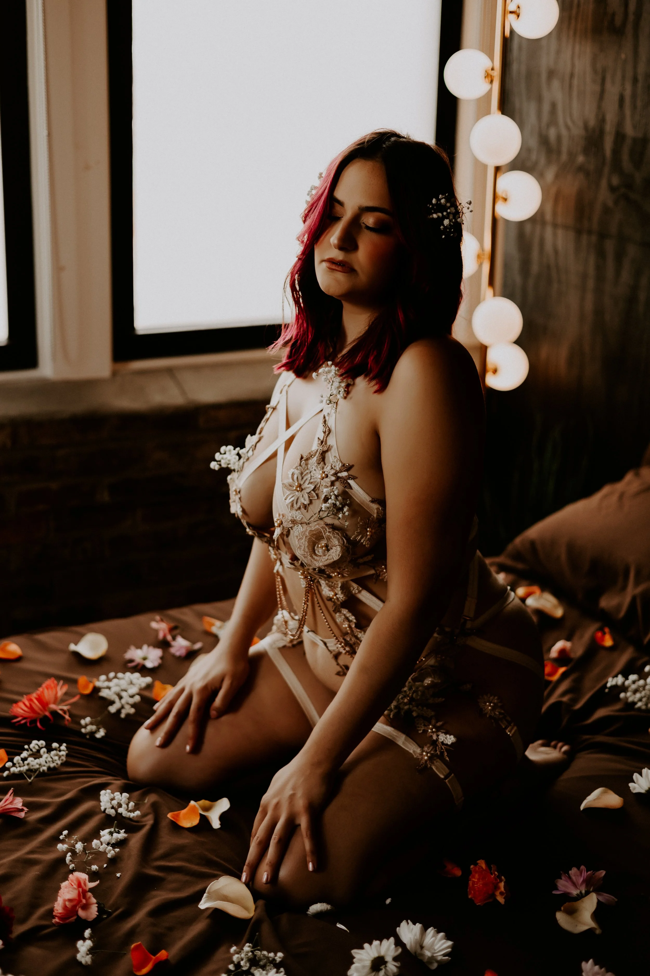 EM 8.18 Columbus Ohio Boudoir 52.jpg