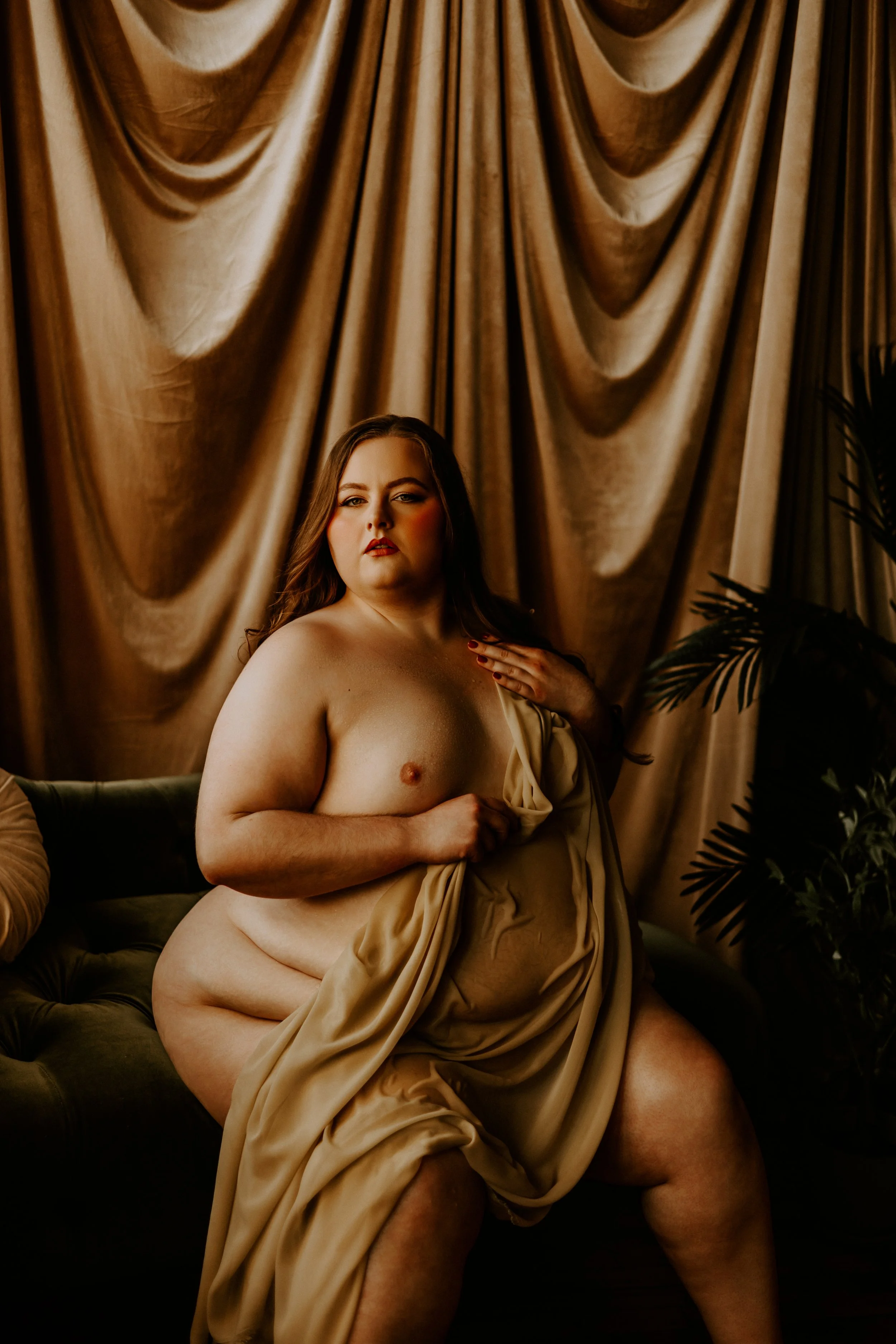 EW 4.3 Columbus Ohio Boudoir Photoshoot 9.jpg