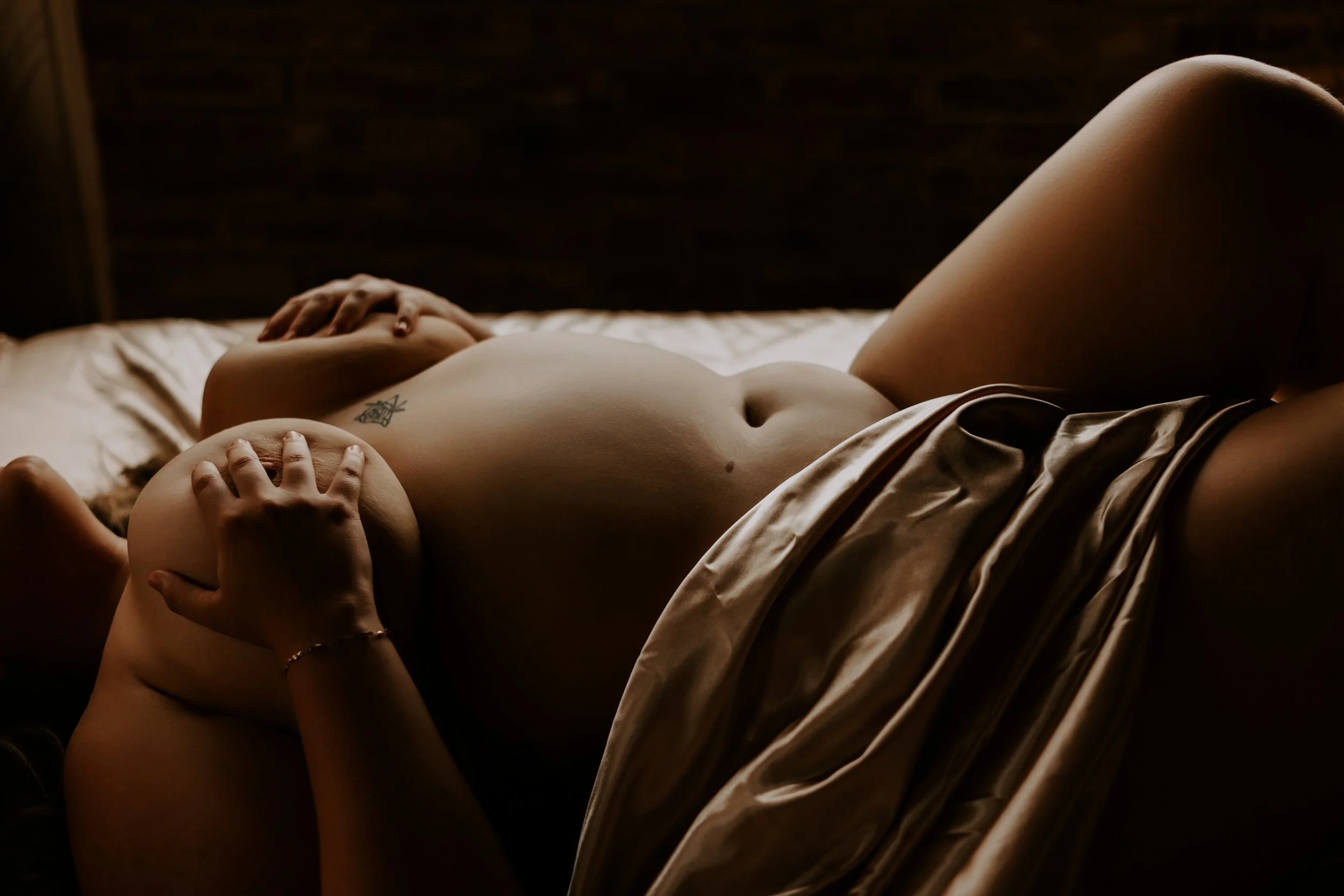 CB 7.21 Columbus Ohio Boudoir 76.jpg