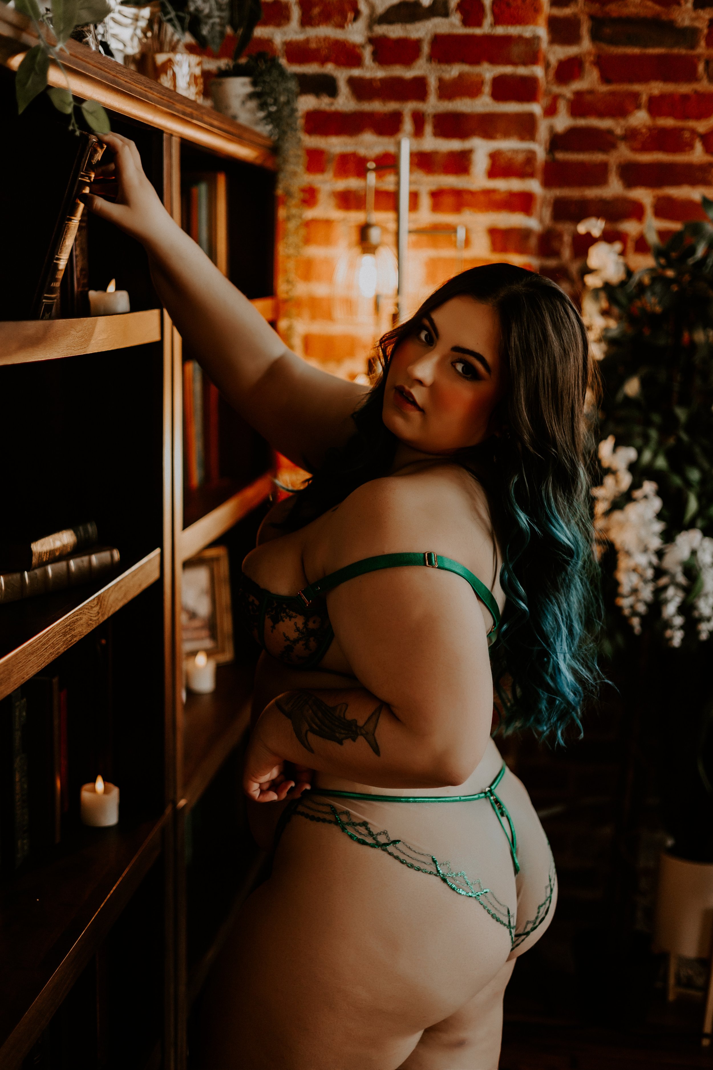 HM 3.19 Columbus Ohio Boudoir Photoshoot 16.jpg