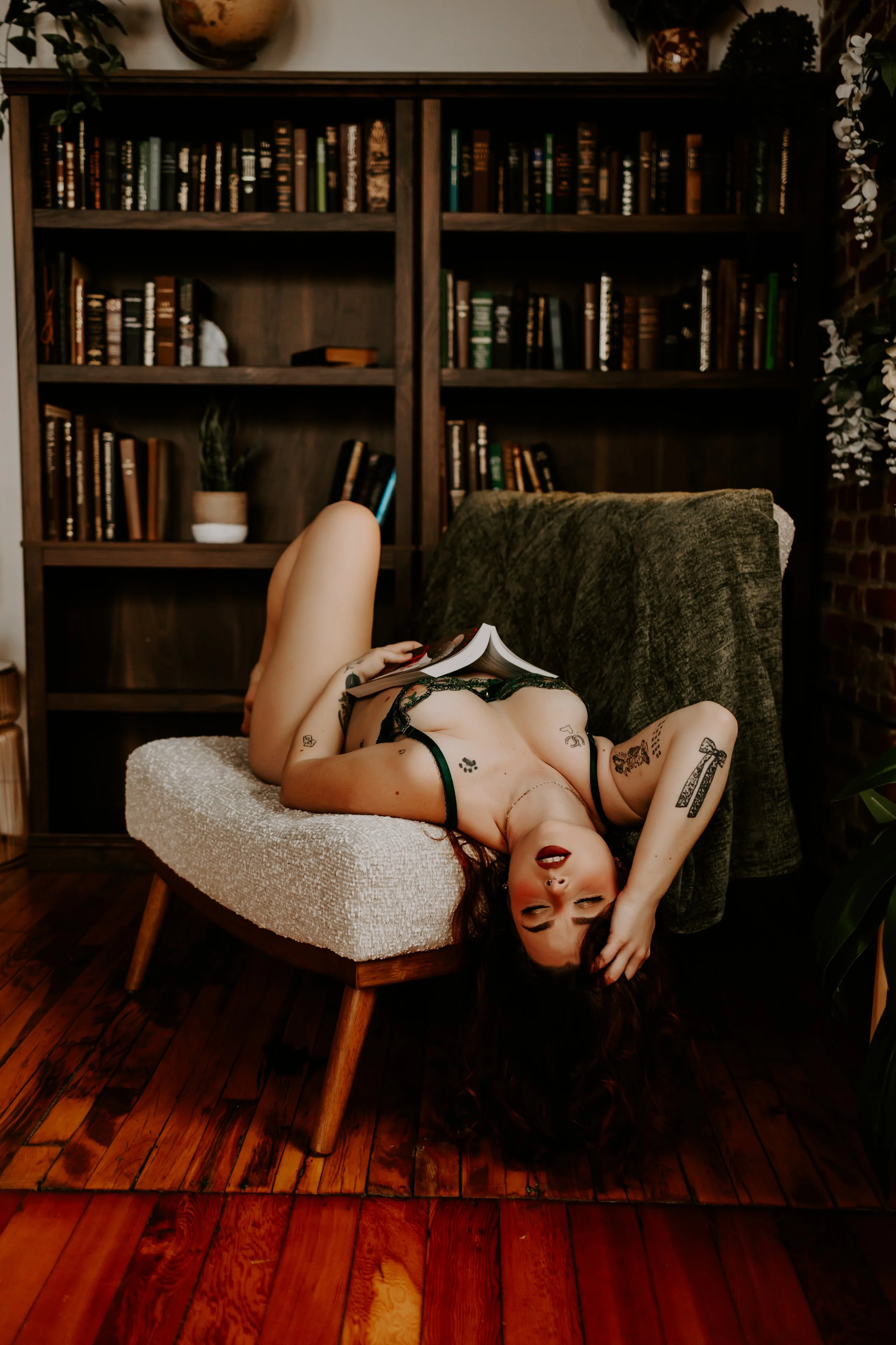 ST 12.29 Columbus Ohio Boudoir 35.jpg