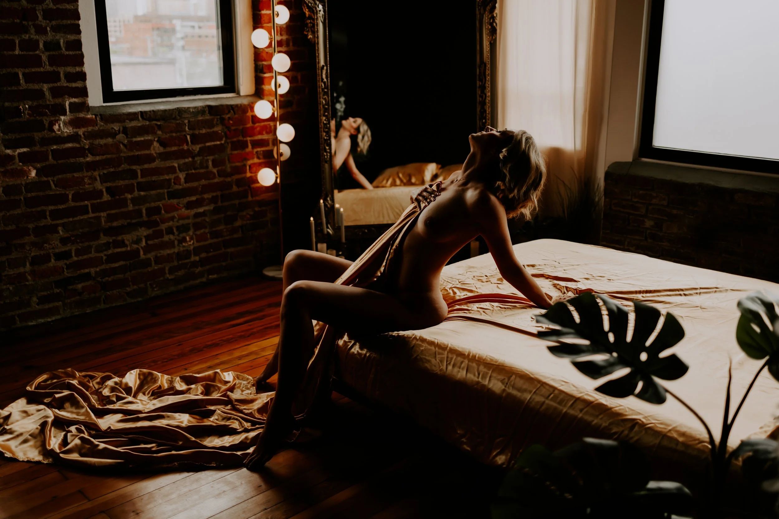 CS 4.16 Columbus Ohio Boudoir Photoshoot 140.jpg