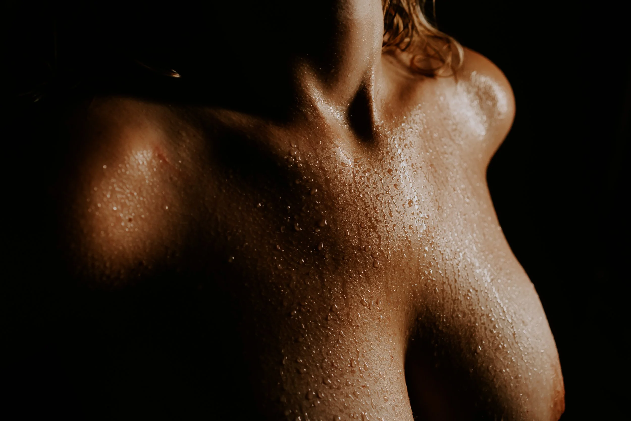 JS 11.22 Columbus Ohio Boudoir 28.jpg