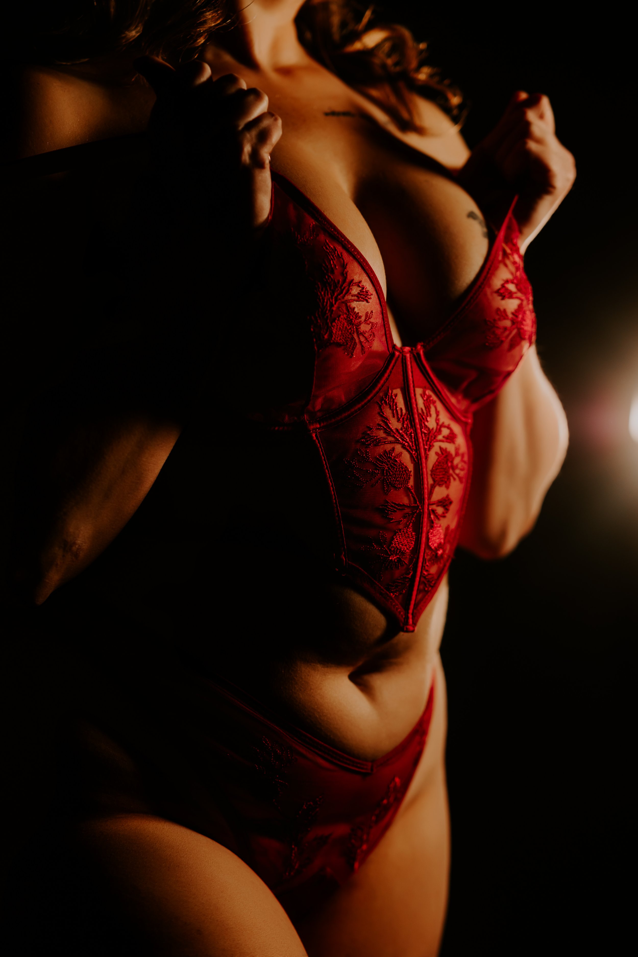 AW 3.3 Columbus Ohio Boudoir Photoshoot 48.jpg