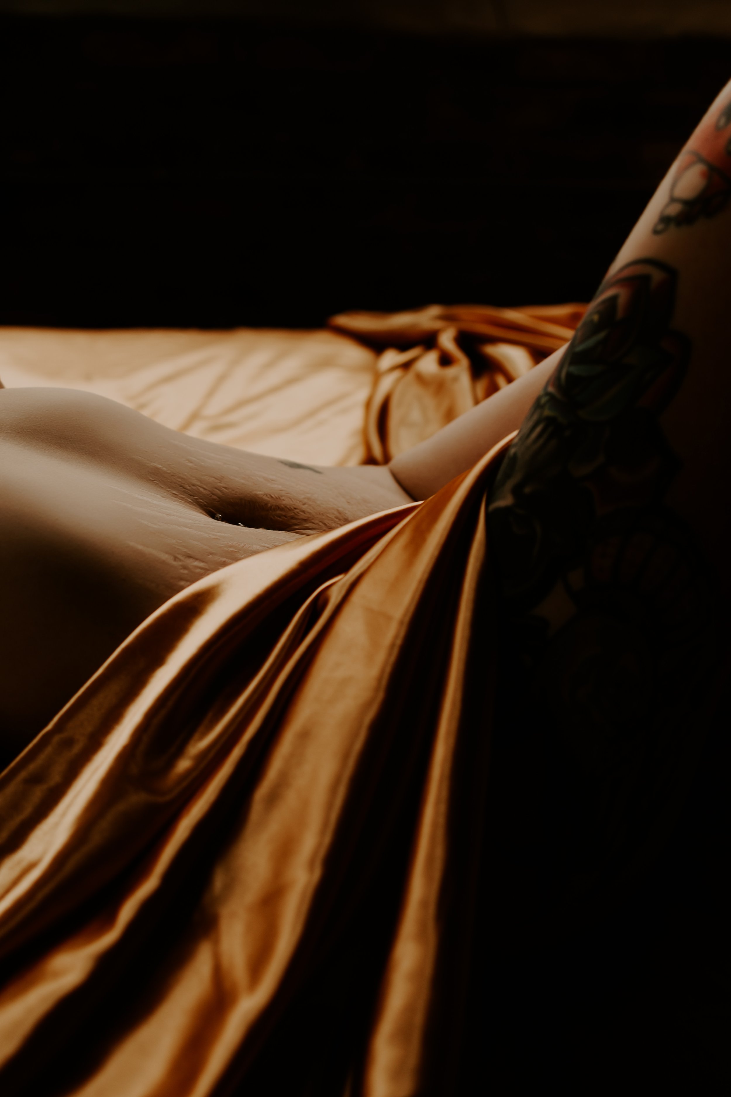 KA 12.11 Columbus Ohio Boudoir 60.jpg