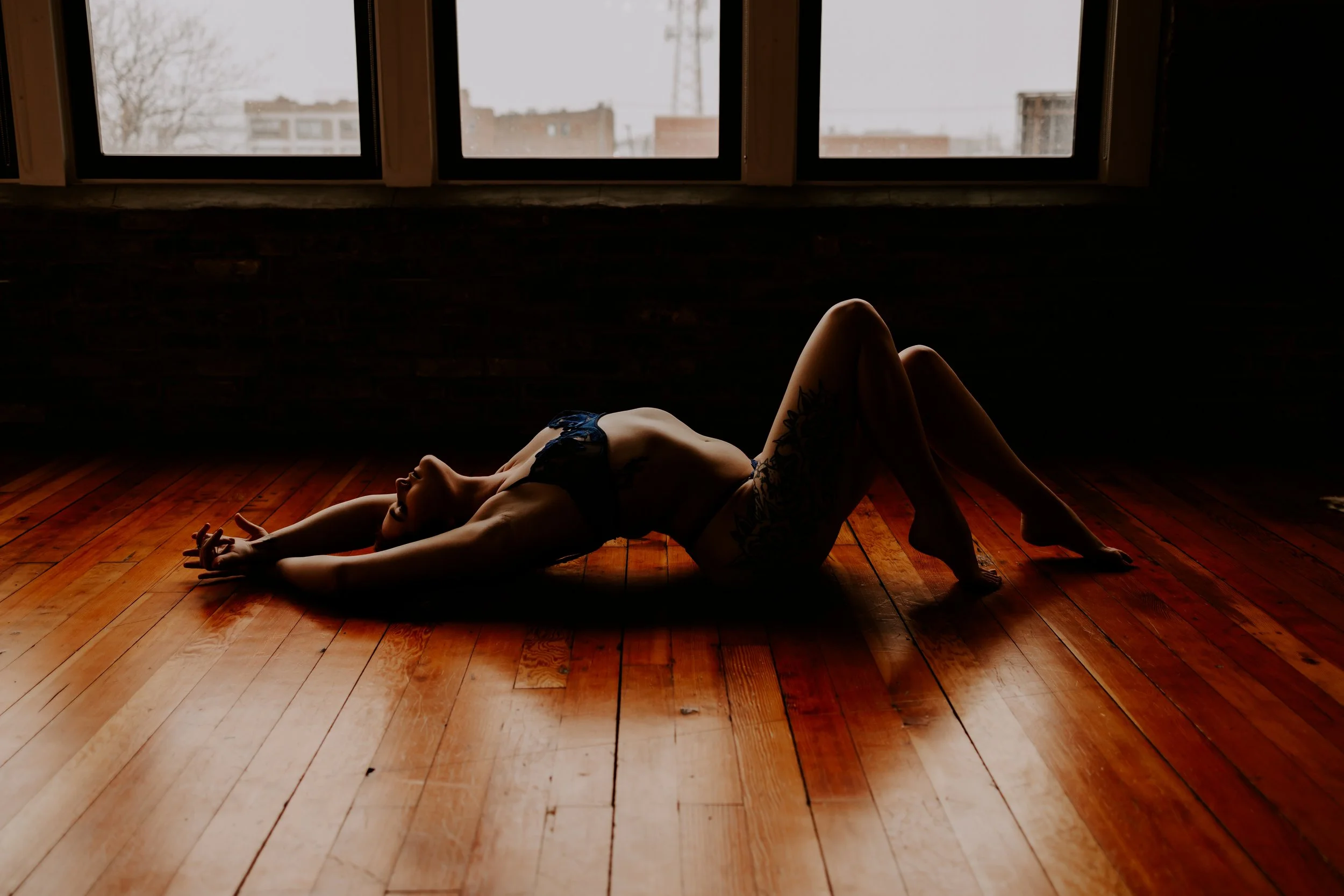 BW Columbus Ohio Boudoir 1.jpg