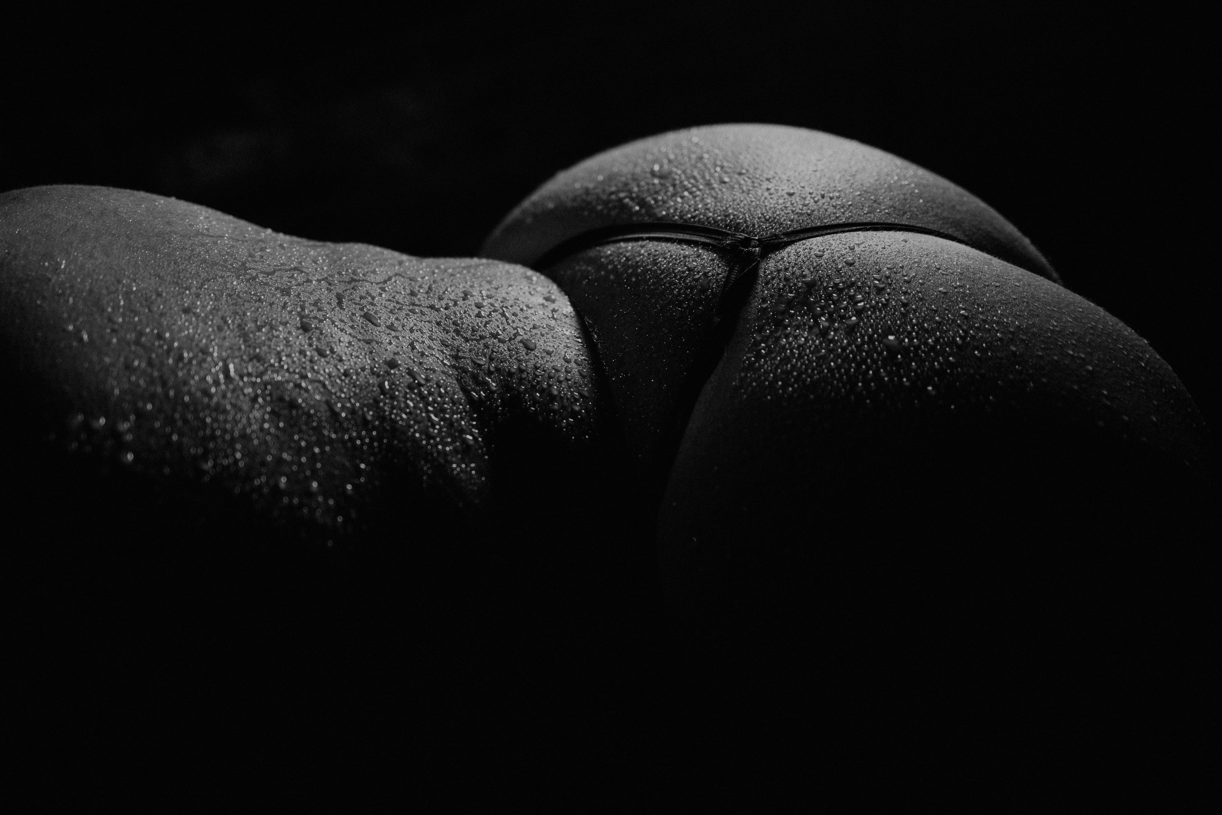 EW 3.29 Columbus Ohio Boudoir Photoshoot 159.jpg
